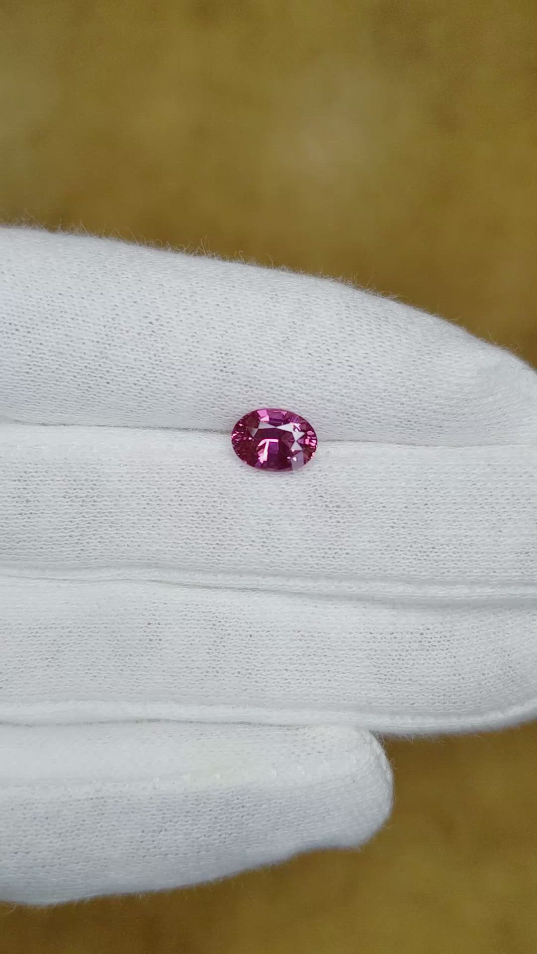 1.67 Ct. Pink Sapphire from Ceylon (Sri Lanka) Size Video