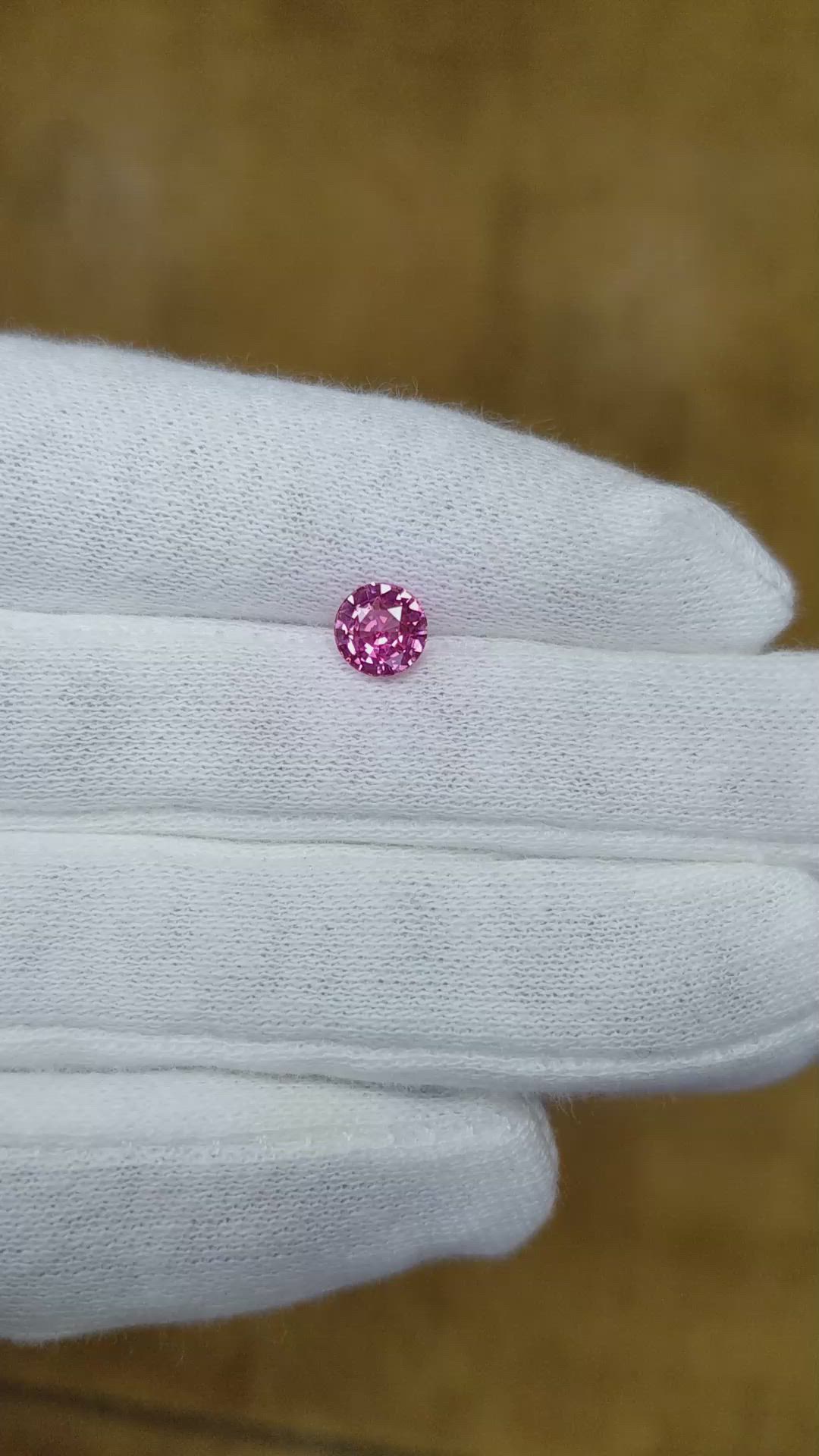 1.00 Ct. Pink Sapphire from Ceylon (Sri Lanka) Size Video