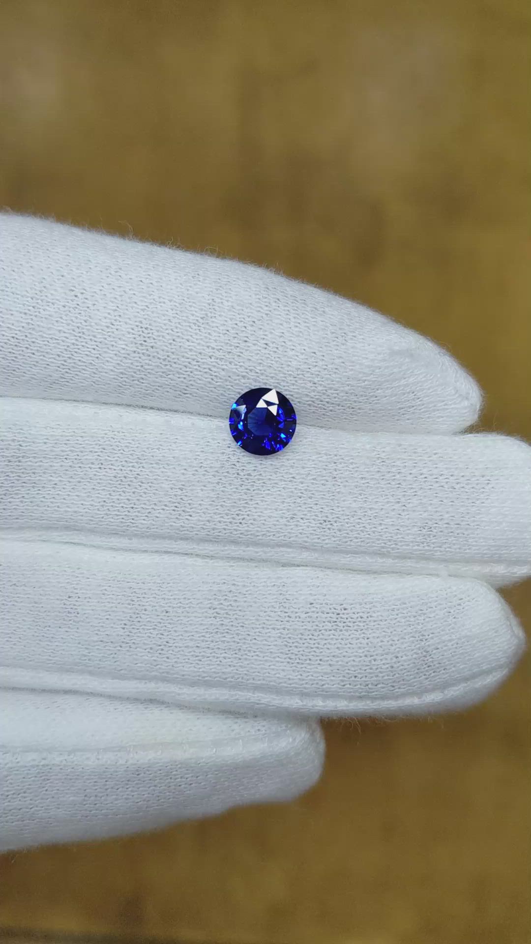 1.14 Ct. Blue Sapphire from Ceylon (Sri Lanka) Size Video