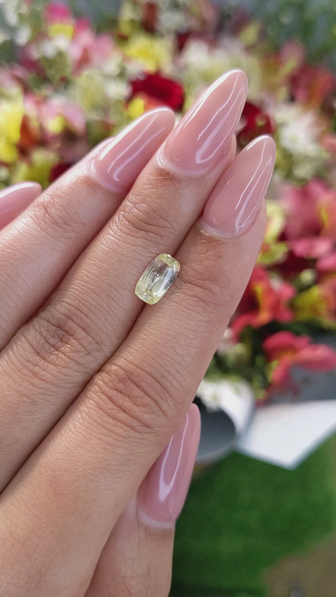 1.46 Ct. Yellow Sapphire from Ceylon (Sri Lanka) Size Video