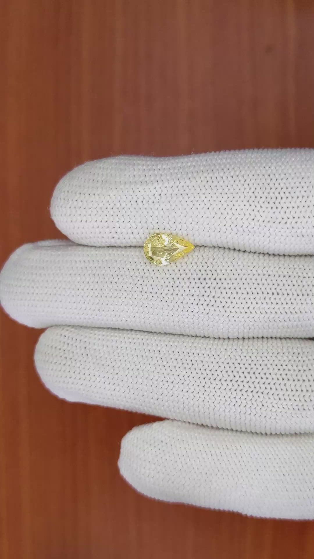 1.37 Ct. Yellow Sapphire from Ceylon (Sri Lanka) Size Video