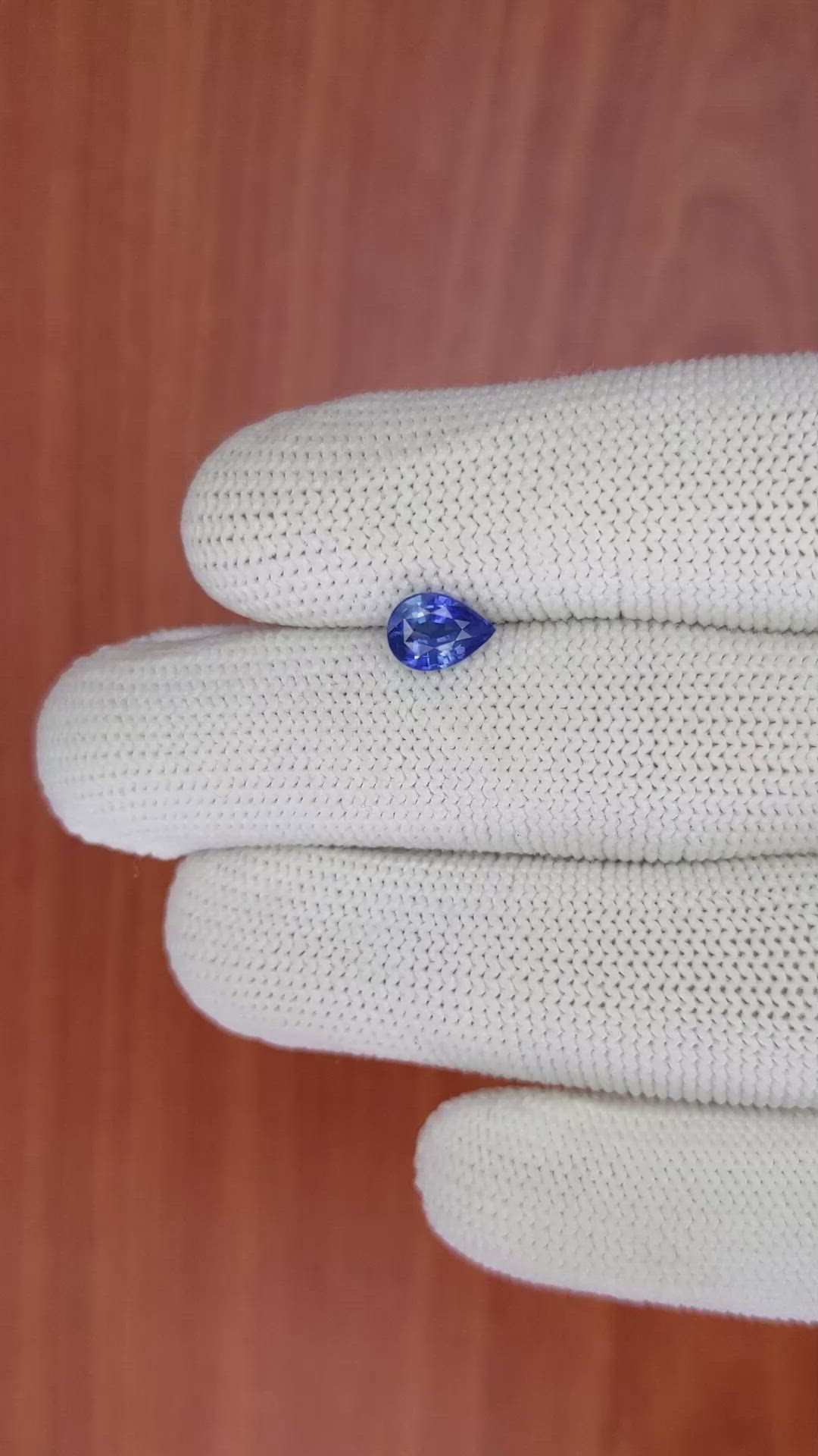 1.01 Ct. Blue Sapphire from Ceylon (Sri Lanka) Size Video