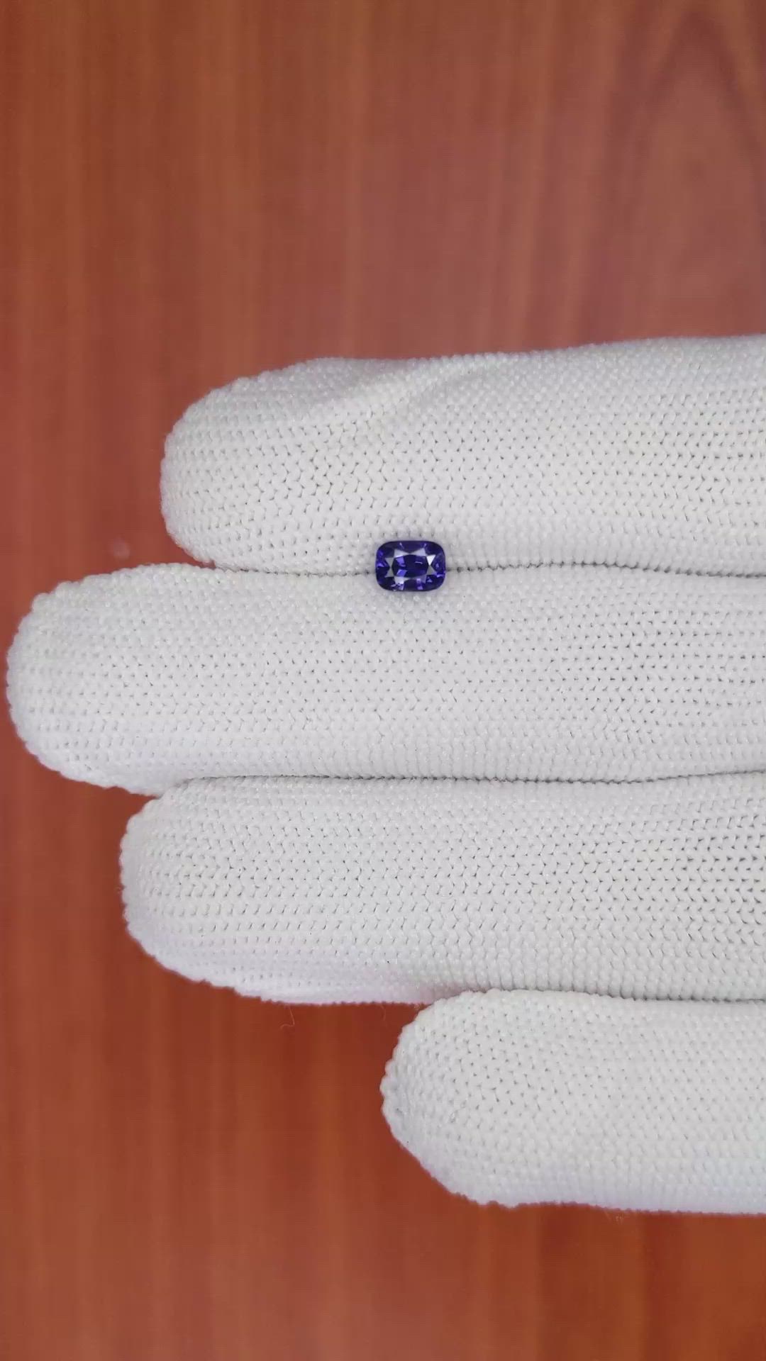 0.61 Ct. Color Change Sapphire from Ceylon (Sri Lanka) Size Video