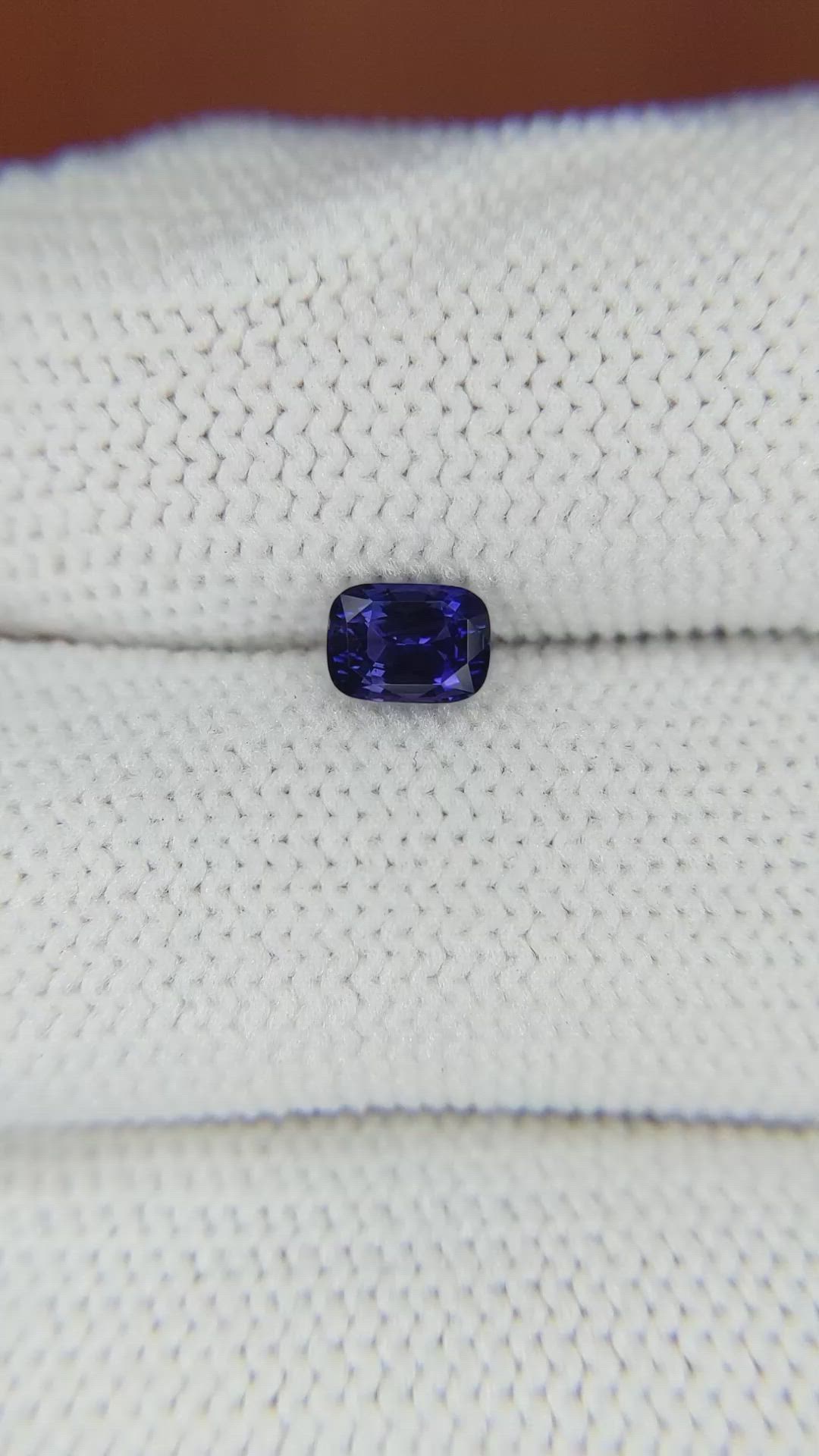0.61 Ct. Color Change Sapphire from Ceylon (Sri Lanka) Size Video