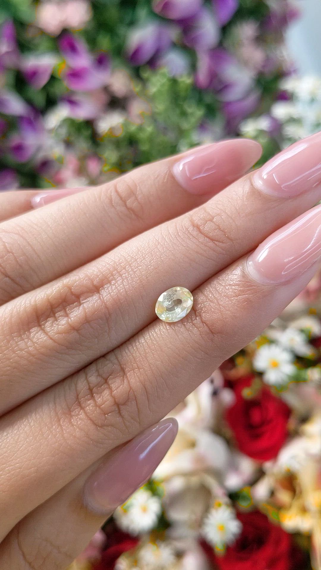 0.99 Ct. Yellow Sapphire from Ceylon (Sri Lanka) Size Video