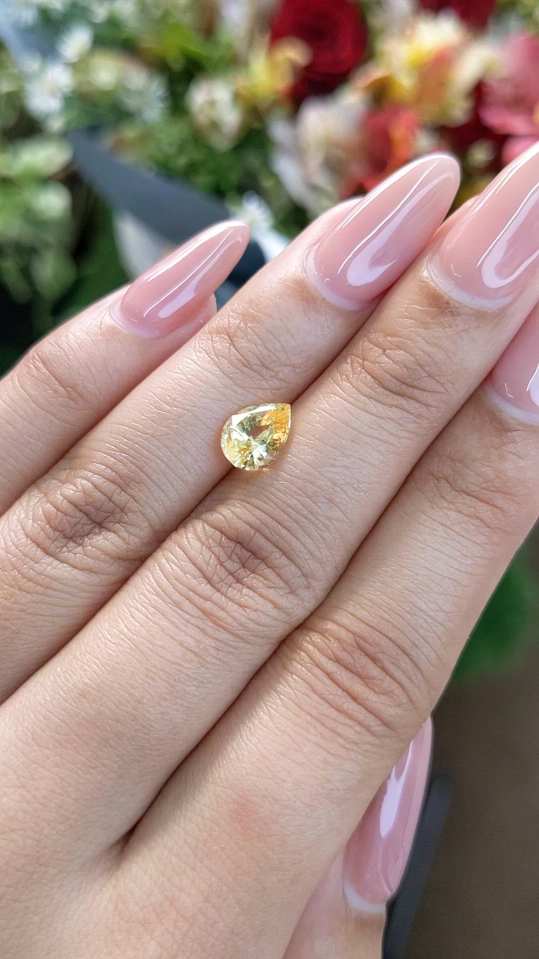 1.84 Ct. Yellow Sapphire from Ceylon (Sri Lanka) Size Video
