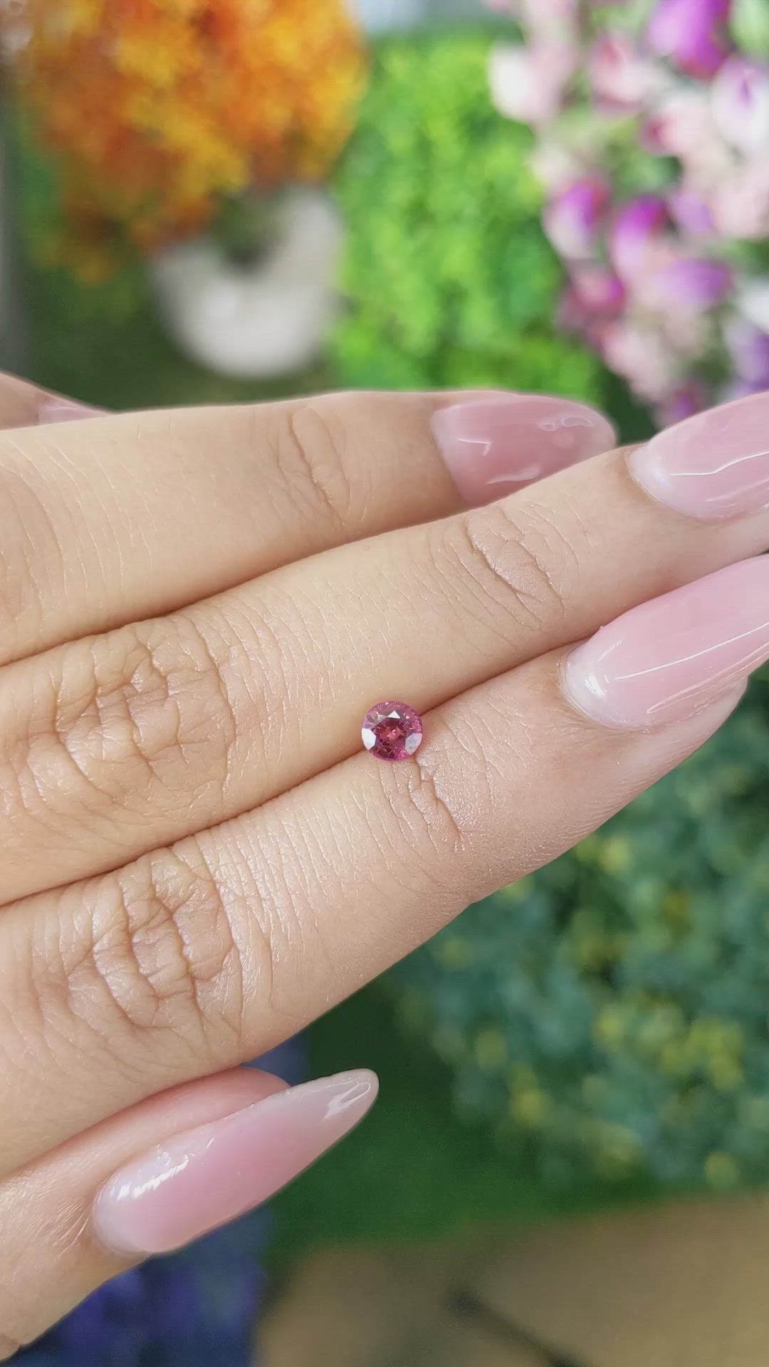 0.38 Ct. Reddish Pink Sapphire from Ceylon (Sri Lanka) Size Video