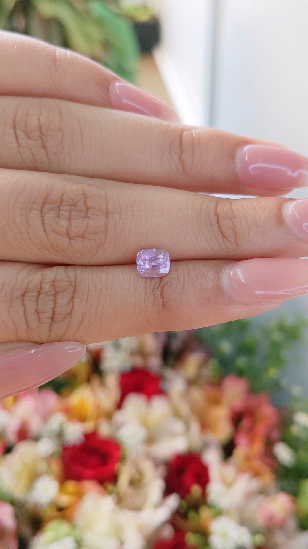 1.08 Ct. Pinkish Purple Sapphire from Ceylon (Sri Lanka) Size Video