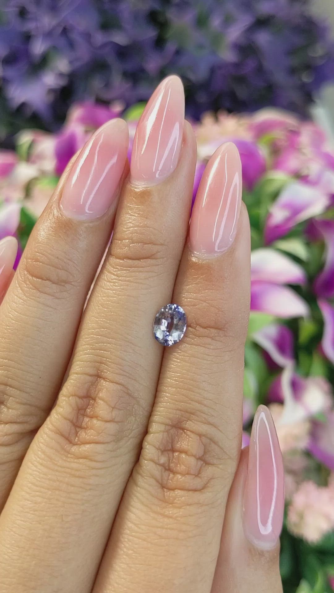 0.76 Ct. Bi Color Sapphire from Ceylon (Sri Lanka) Size Video