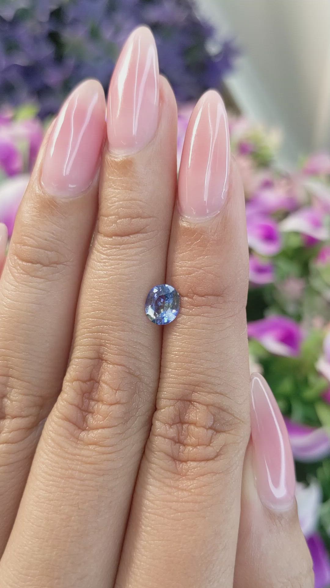 0.72 Ct. Bi Color Sapphire from Ceylon (Sri Lanka) Size Video