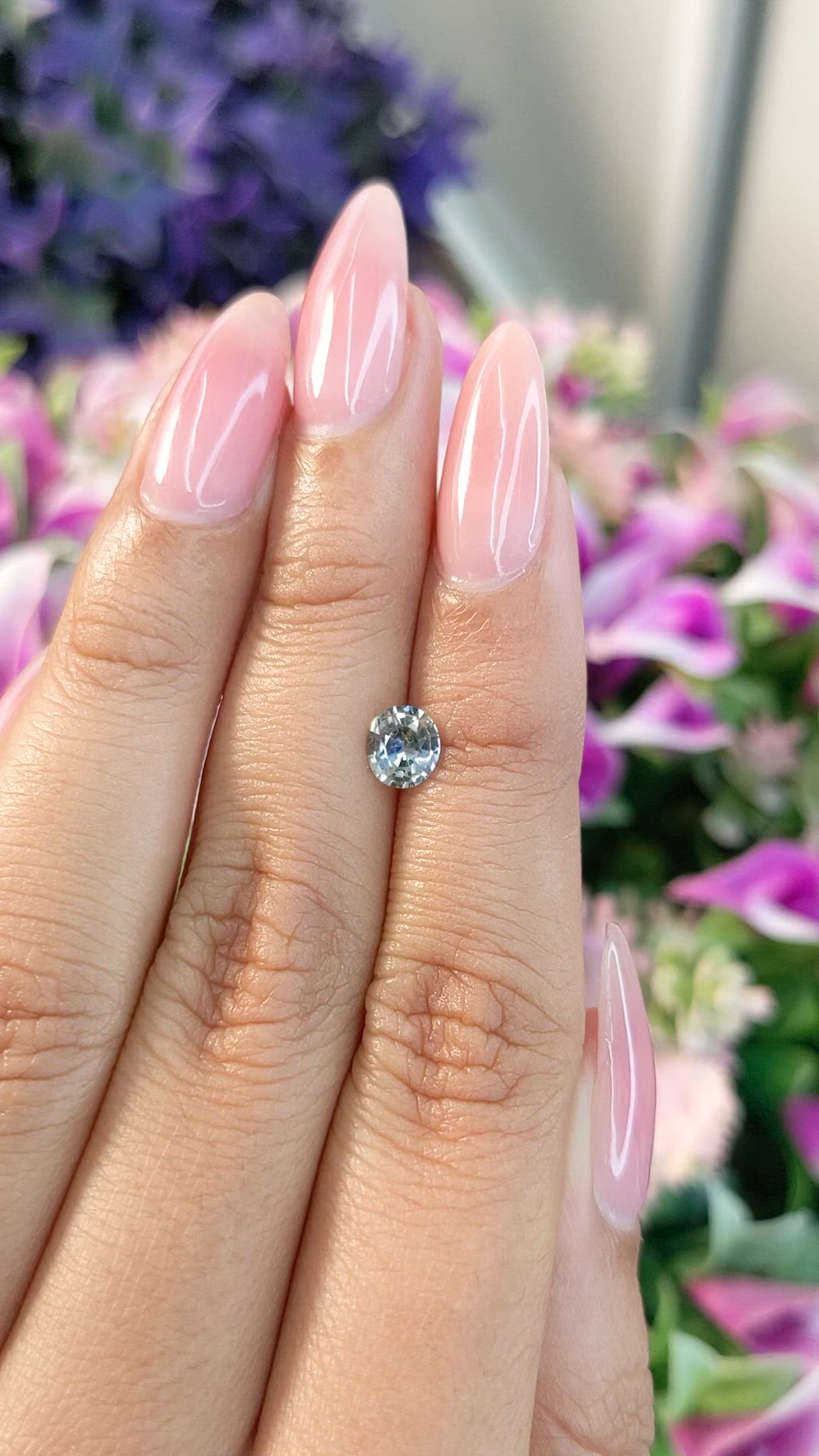 0.71 Ct. Bi Color Sapphire from Ceylon (Sri Lanka) Size Video