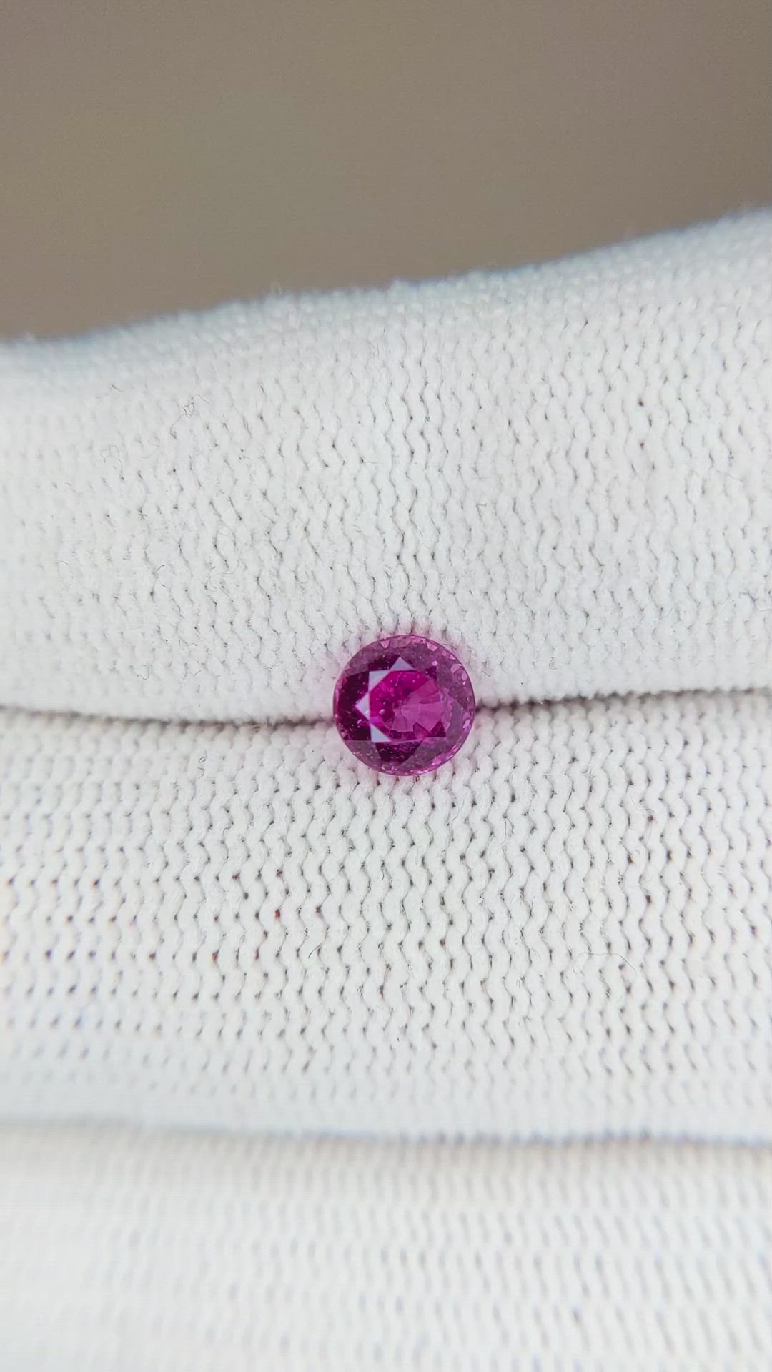 0.87 Ct. Pink Sapphire from Ceylon (Sri Lanka) Size Video