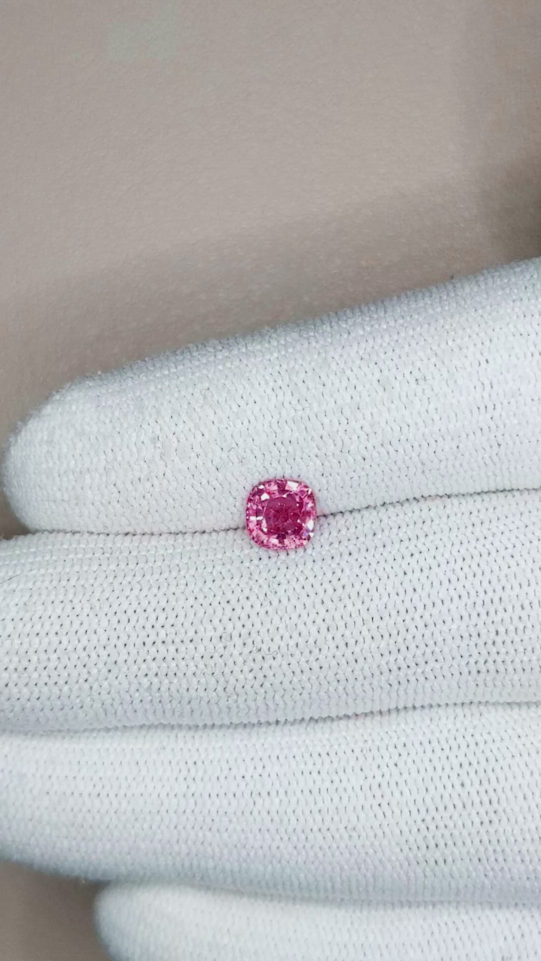 1.03 Ct. Pink Sapphire from Ceylon (Sri Lanka) Size Video