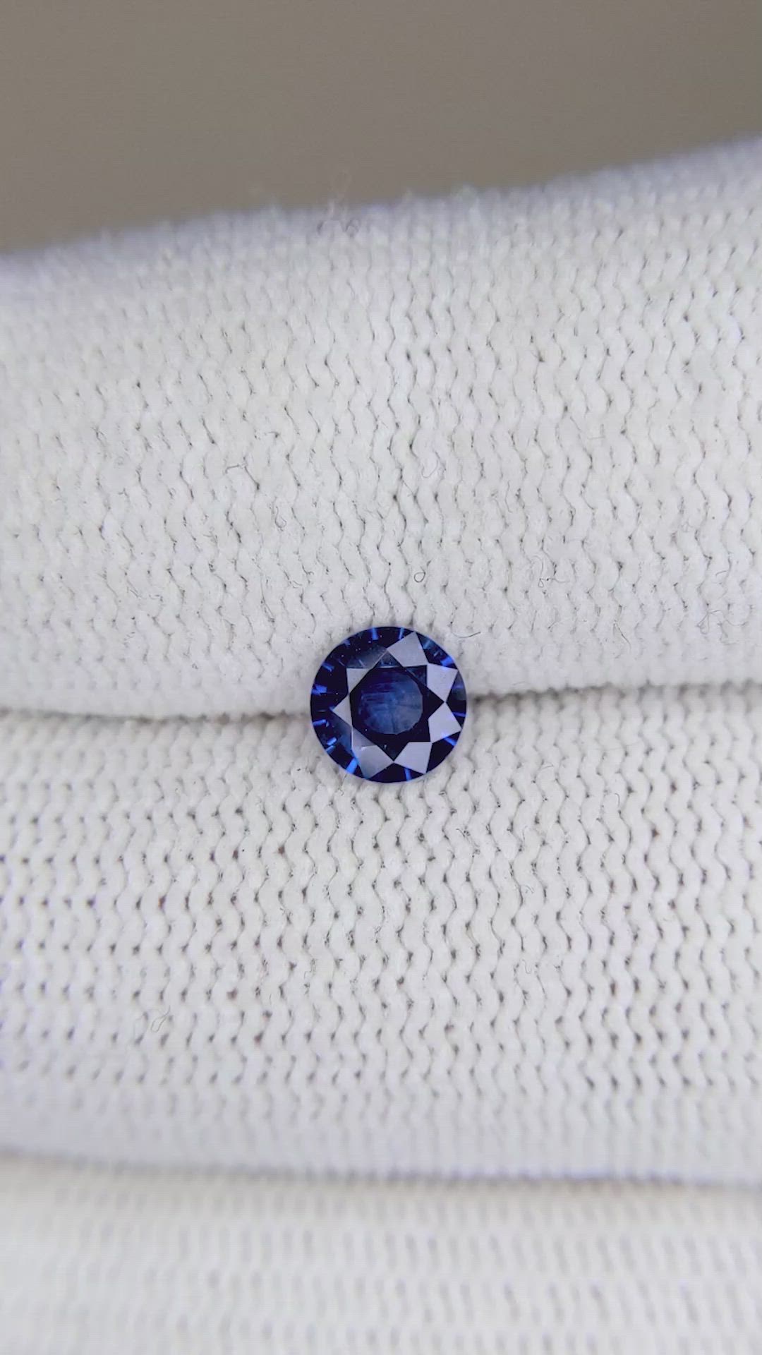 0.55 Ct. Blue Sapphire from Ceylon (Sri Lanka) Size Video
