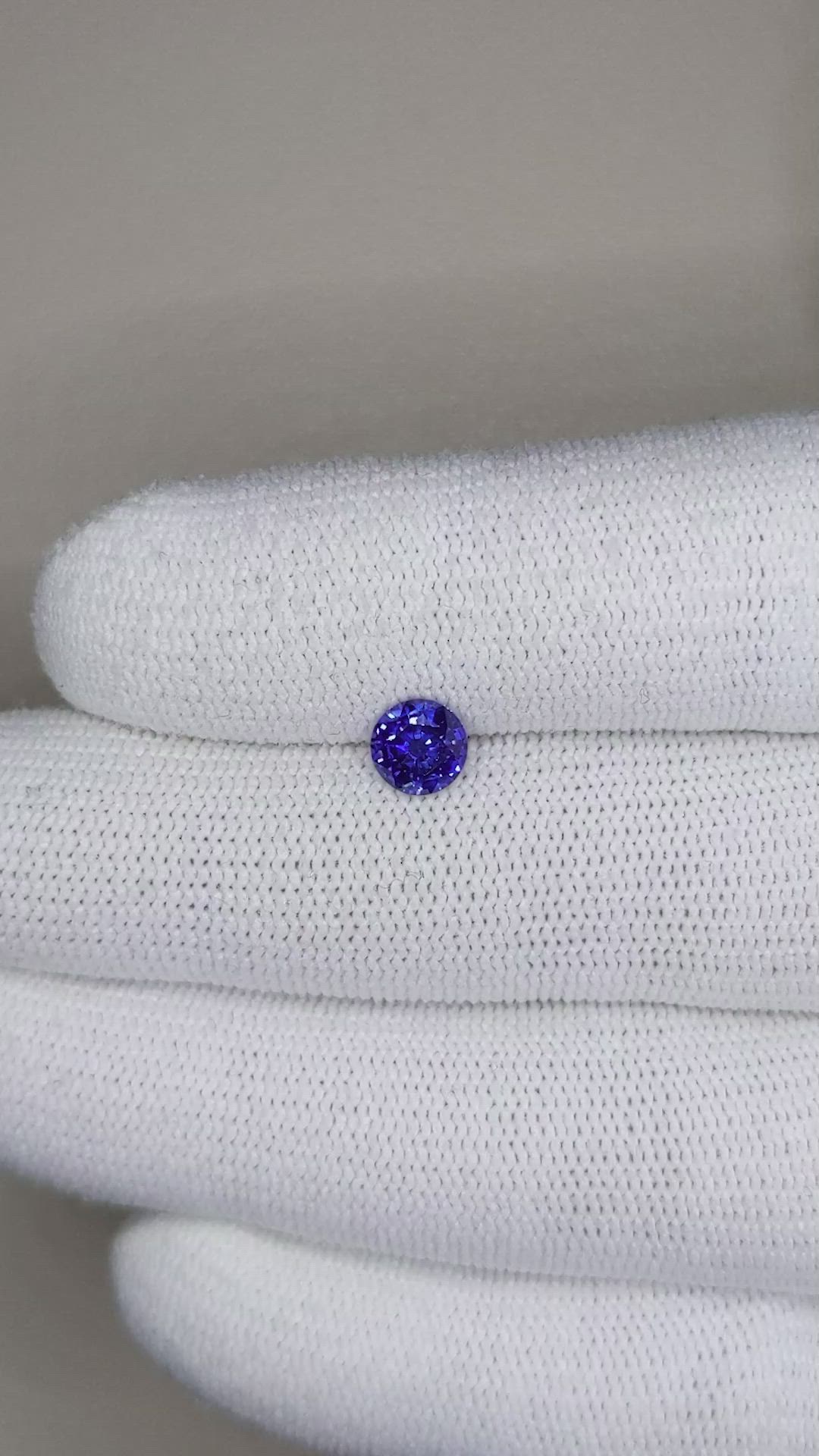 0.86 Ct. Blue Sapphire from Ceylon (Sri Lanka) Size Video