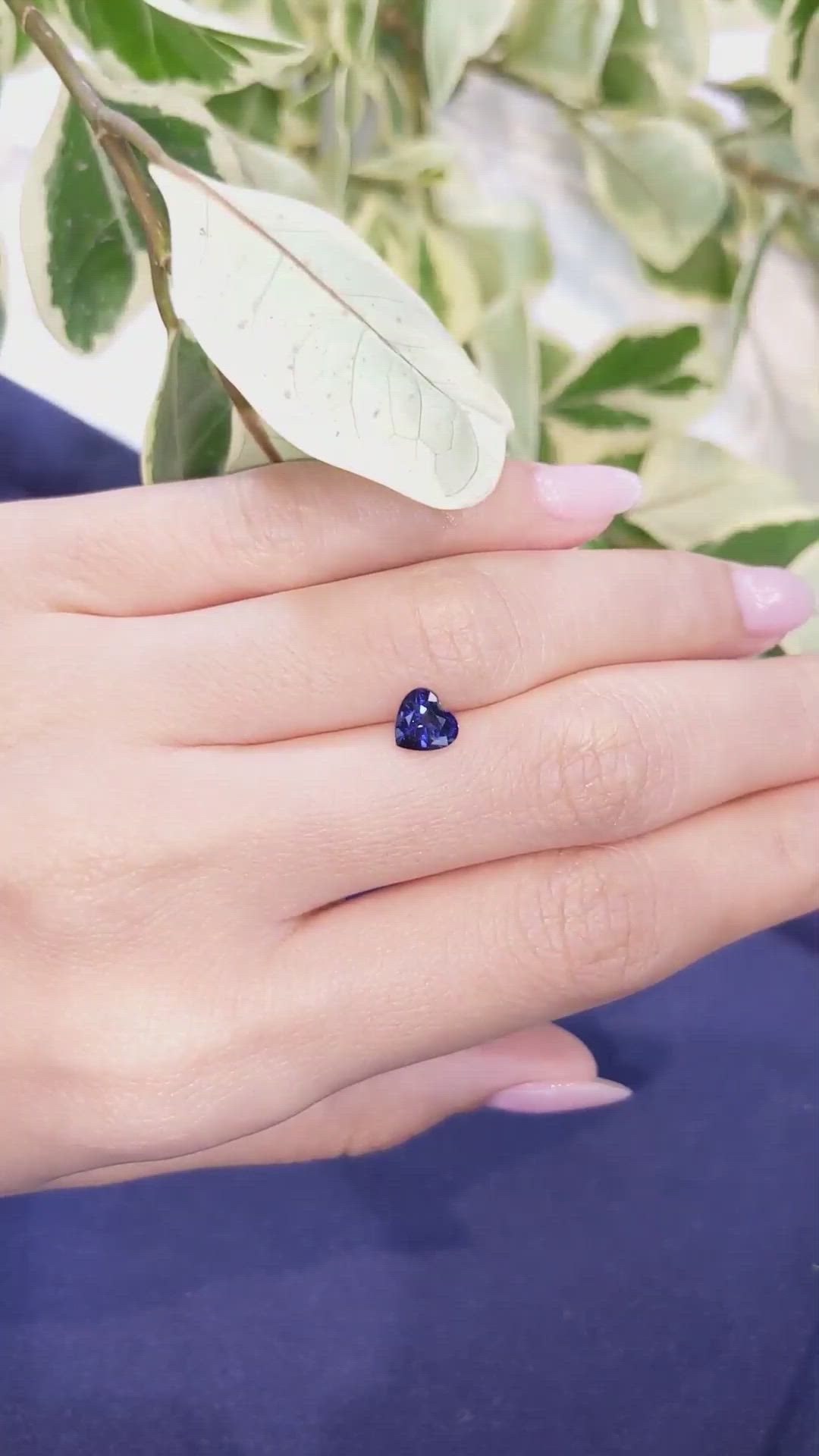 1.14 Ct. Blue Sapphire from Ceylon (Sri Lanka) Size Video