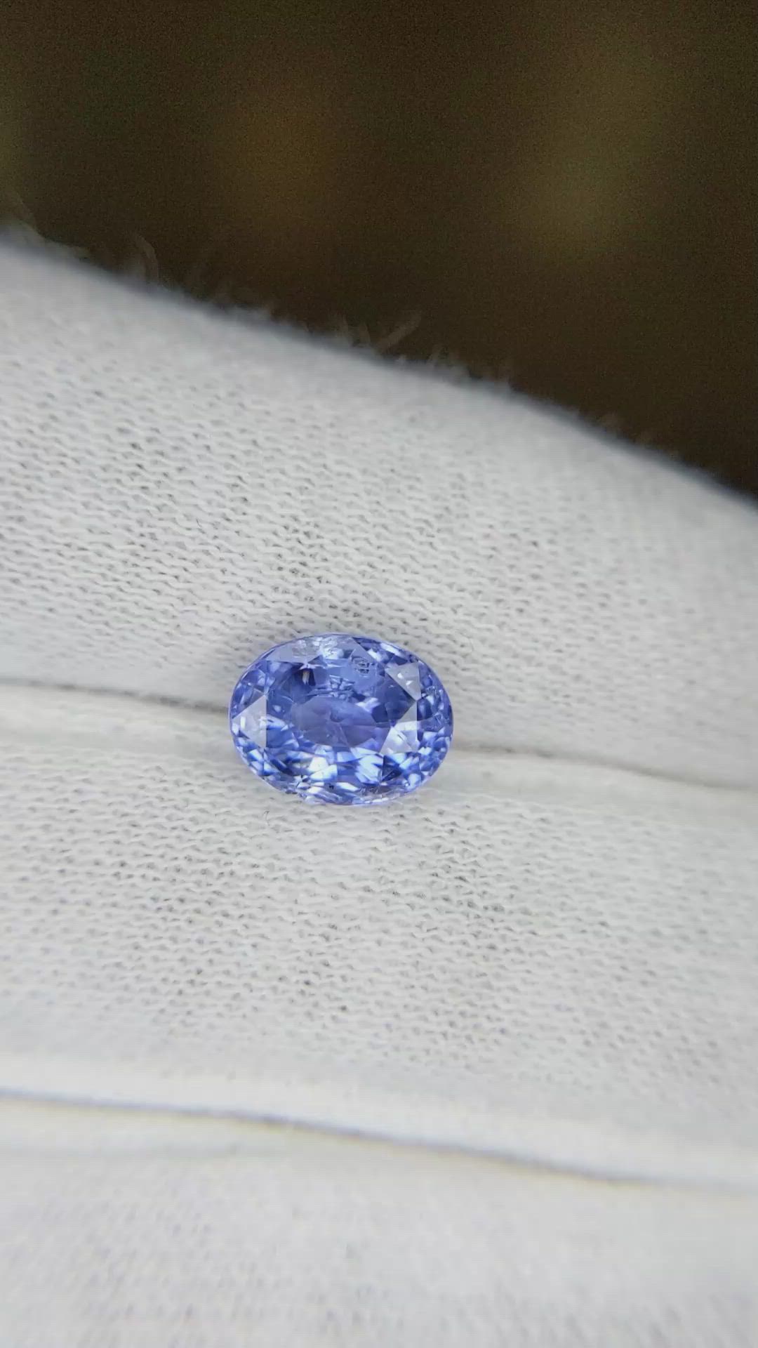 2.57 Ct. Blue Sapphire from Ceylon (Sri Lanka) Size Video