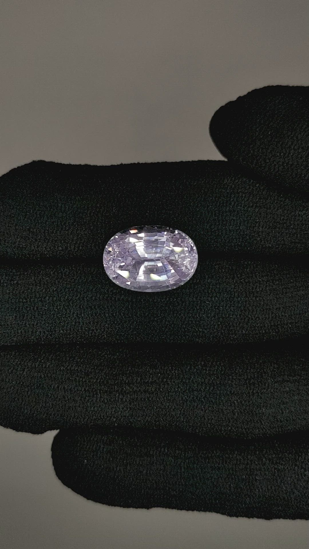 10.16 Ct. White Sapphire from Ceylon (Sri Lanka) Size Video