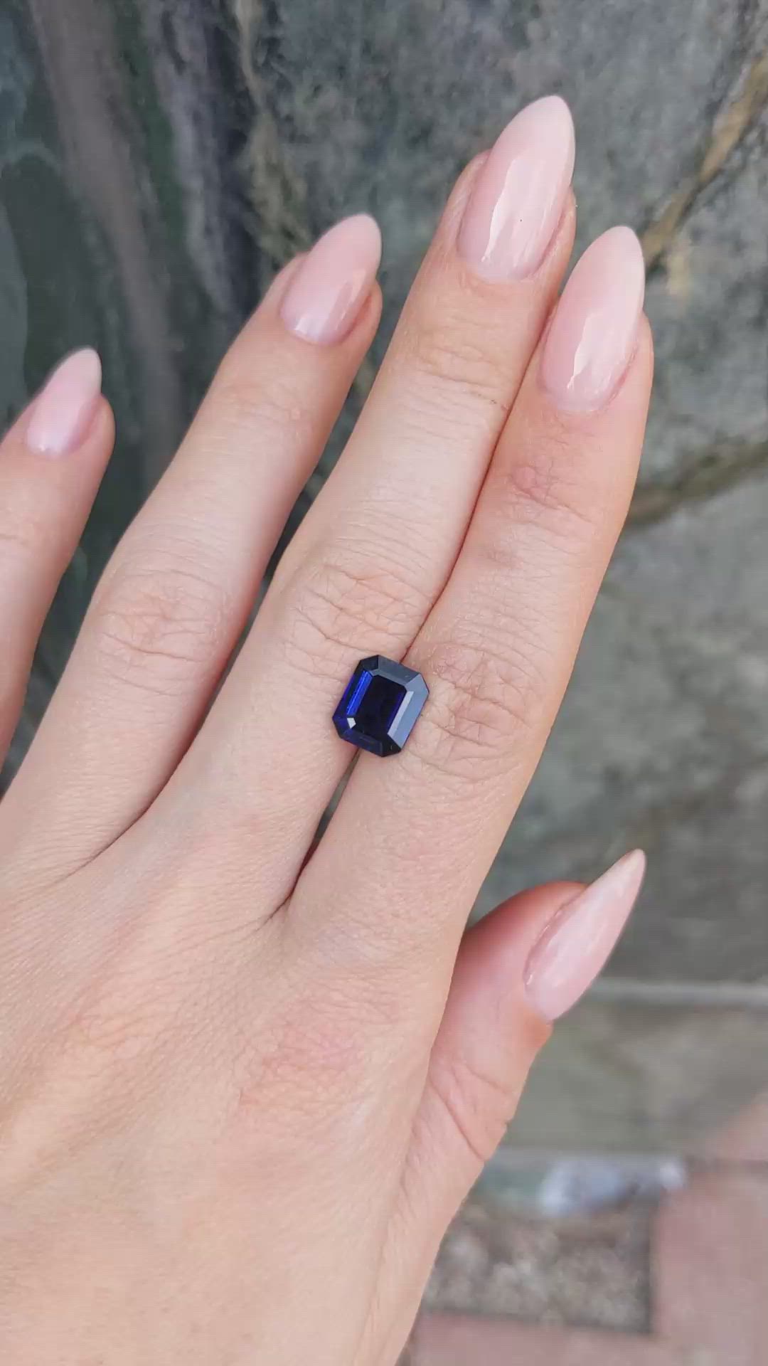 3.05 Ct. Blue Sapphire from Ceylon (Sri Lanka) Size Video