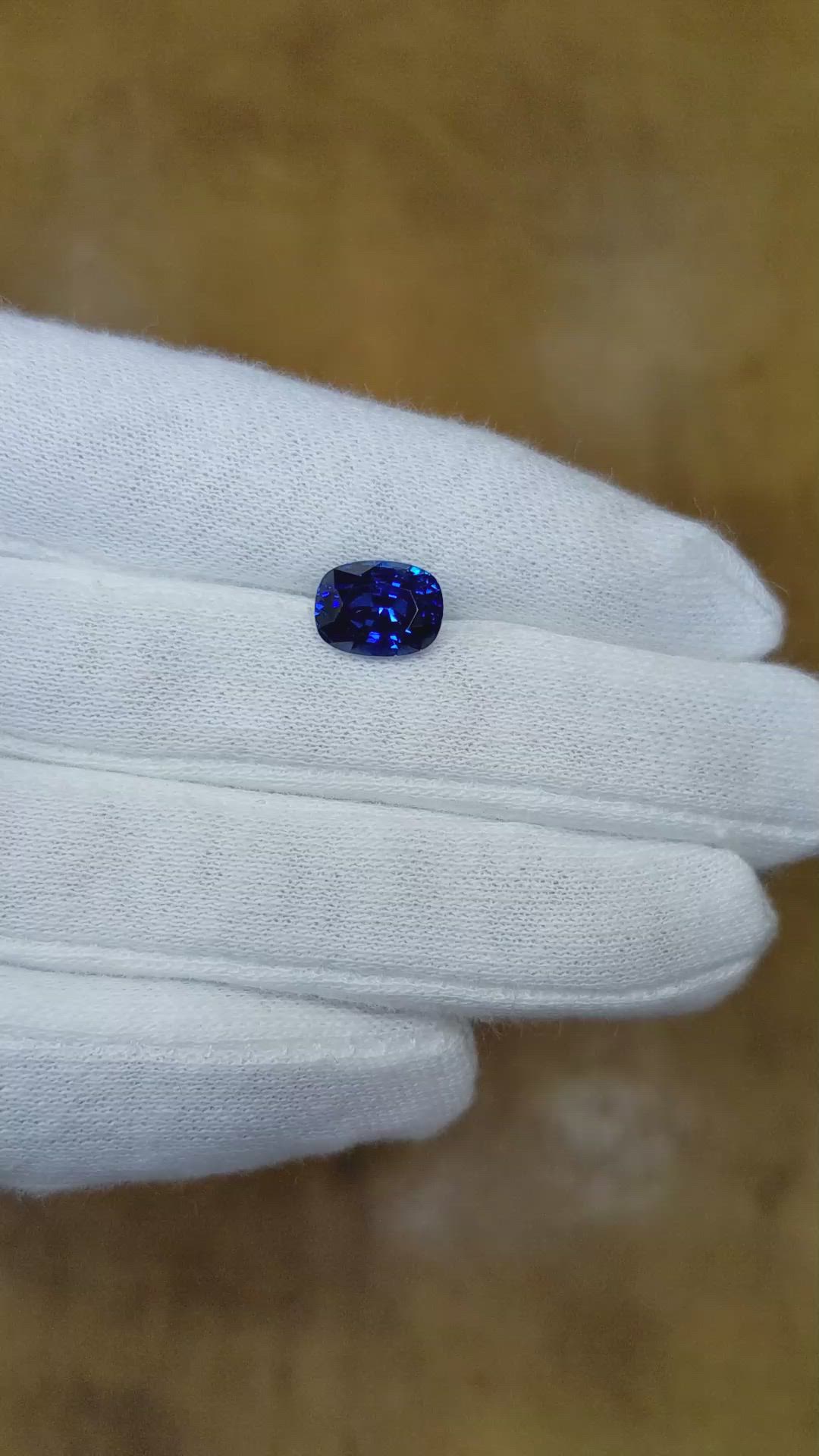 3.43 Ct. Blue Sapphire from Ceylon (Sri Lanka) Size Video