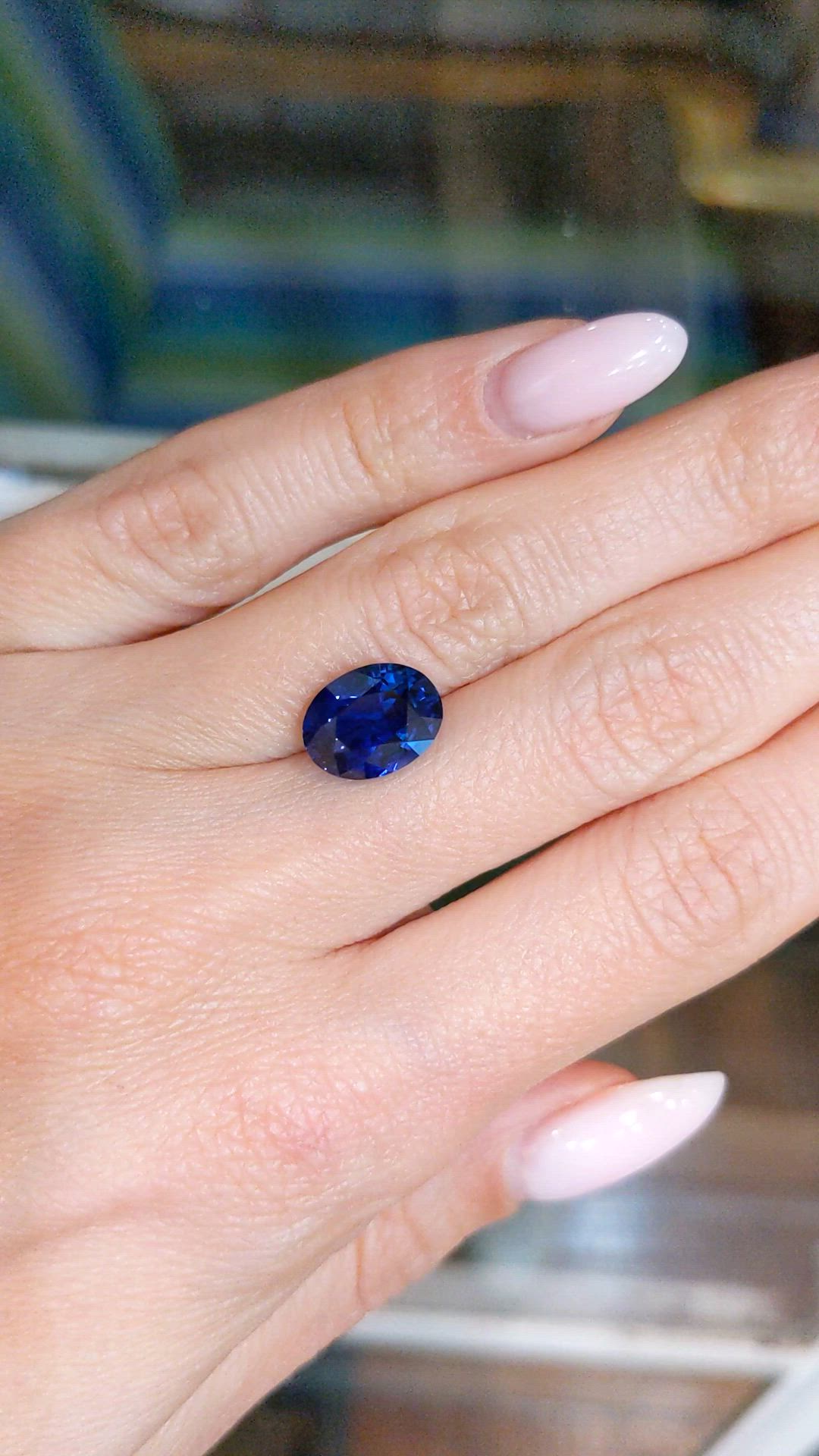 5.21 Ct. Blue Sapphire from Ceylon (Sri Lanka) Size Video