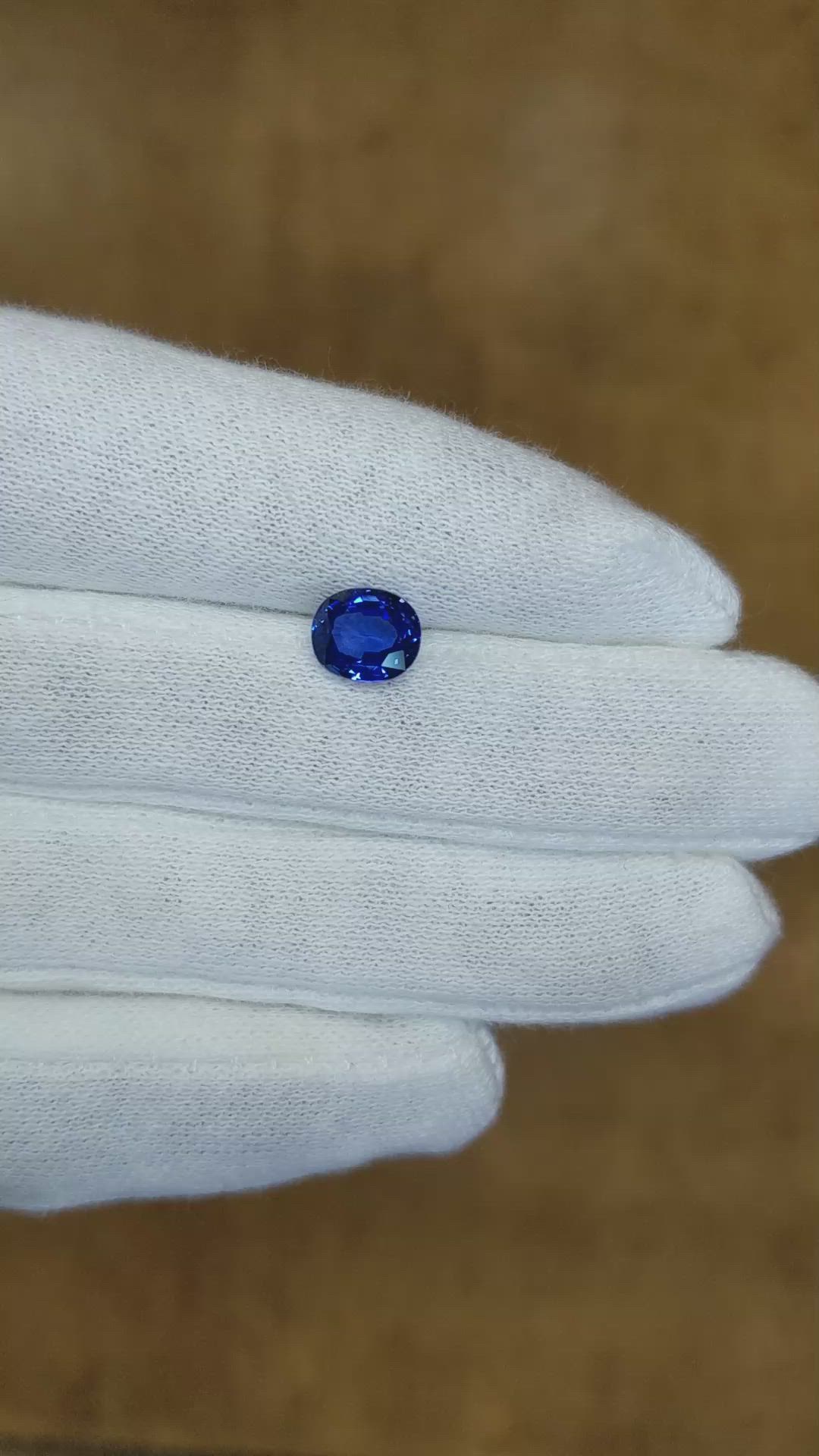 1.93 Ct. Blue Sapphire from Ceylon (Sri Lanka) Size Video