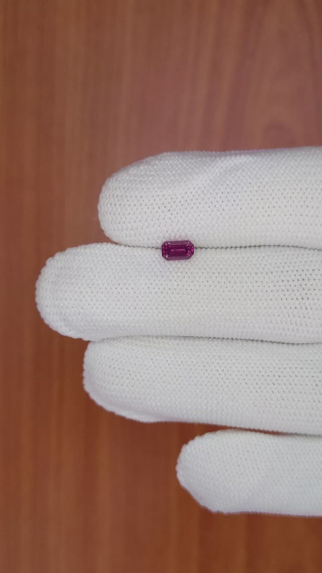 0.55 Ct. Pink Sapphire from Ceylon (Sri Lanka) Size Video