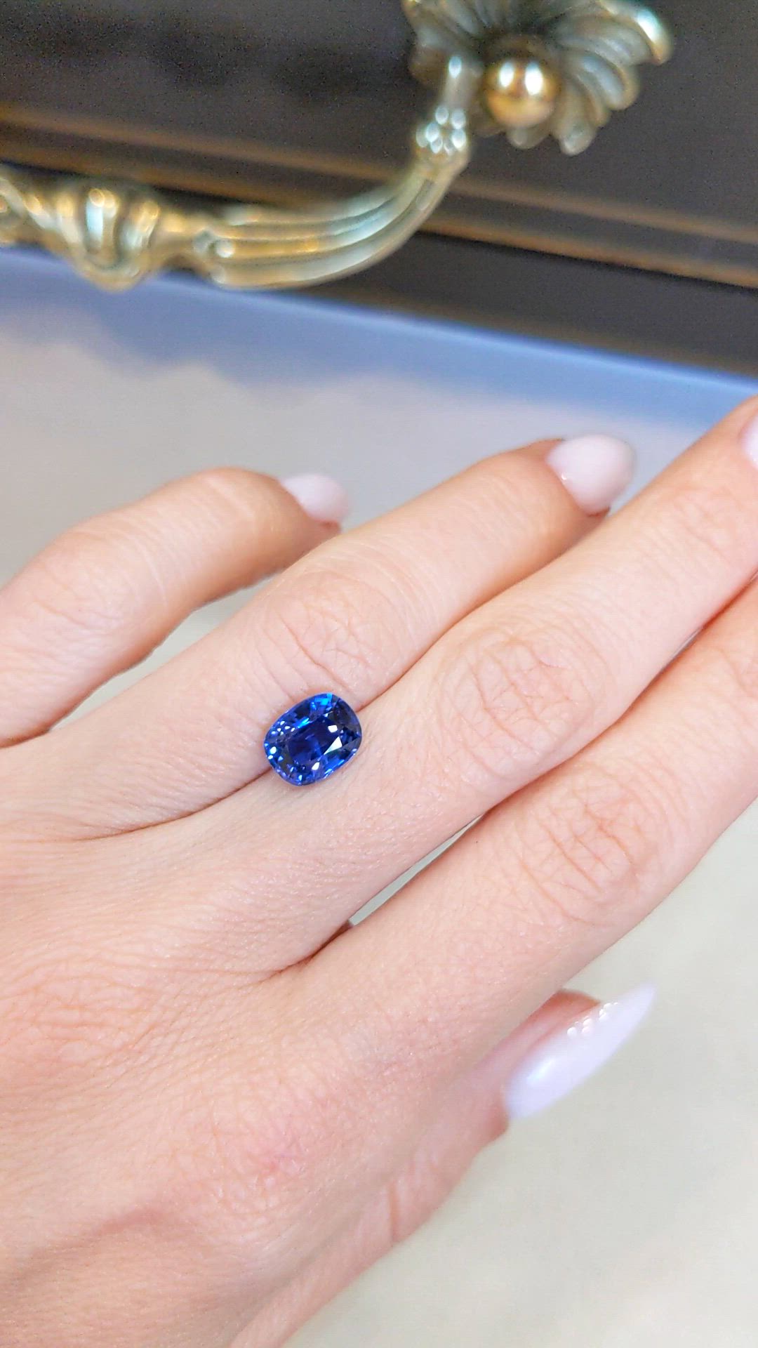 2.34 Ct. Blue Sapphire from Ceylon (Sri Lanka) Size Video
