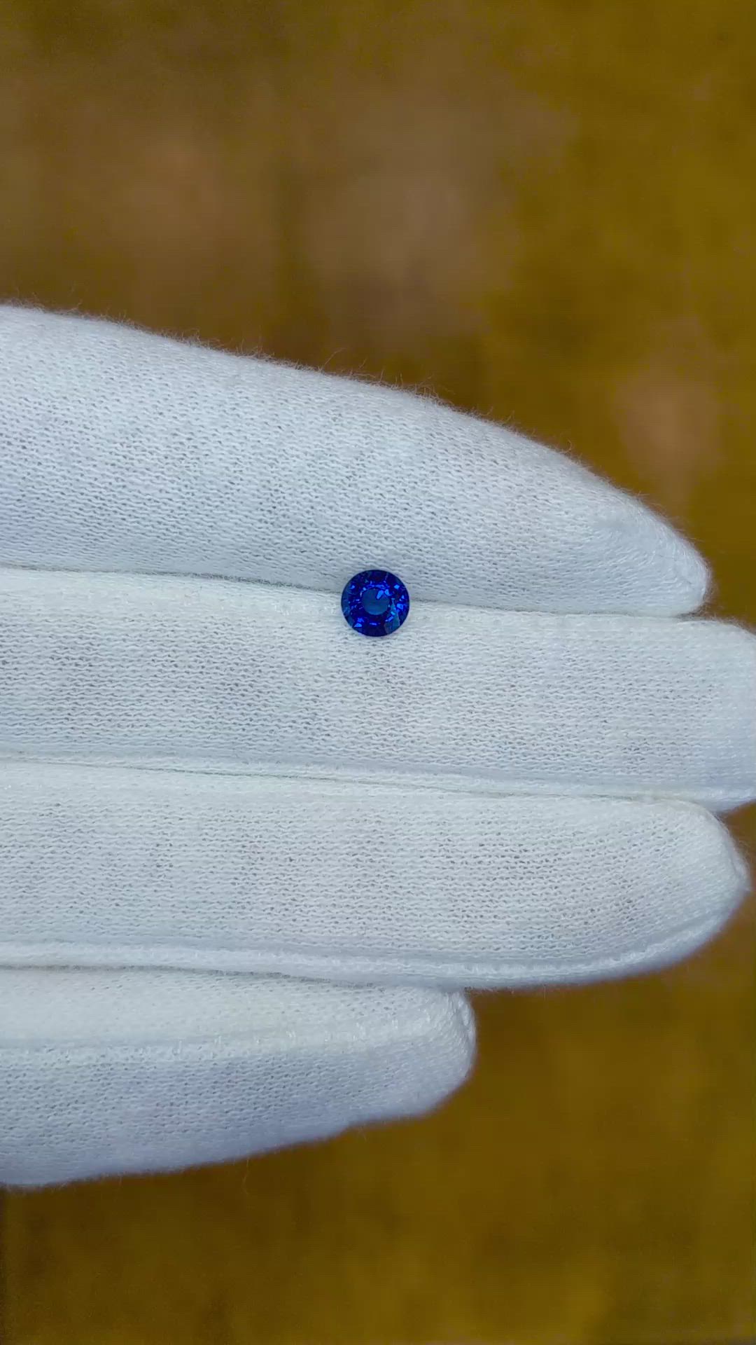 0.67 Ct. Blue Sapphire from Ceylon (Sri Lanka) Size Video