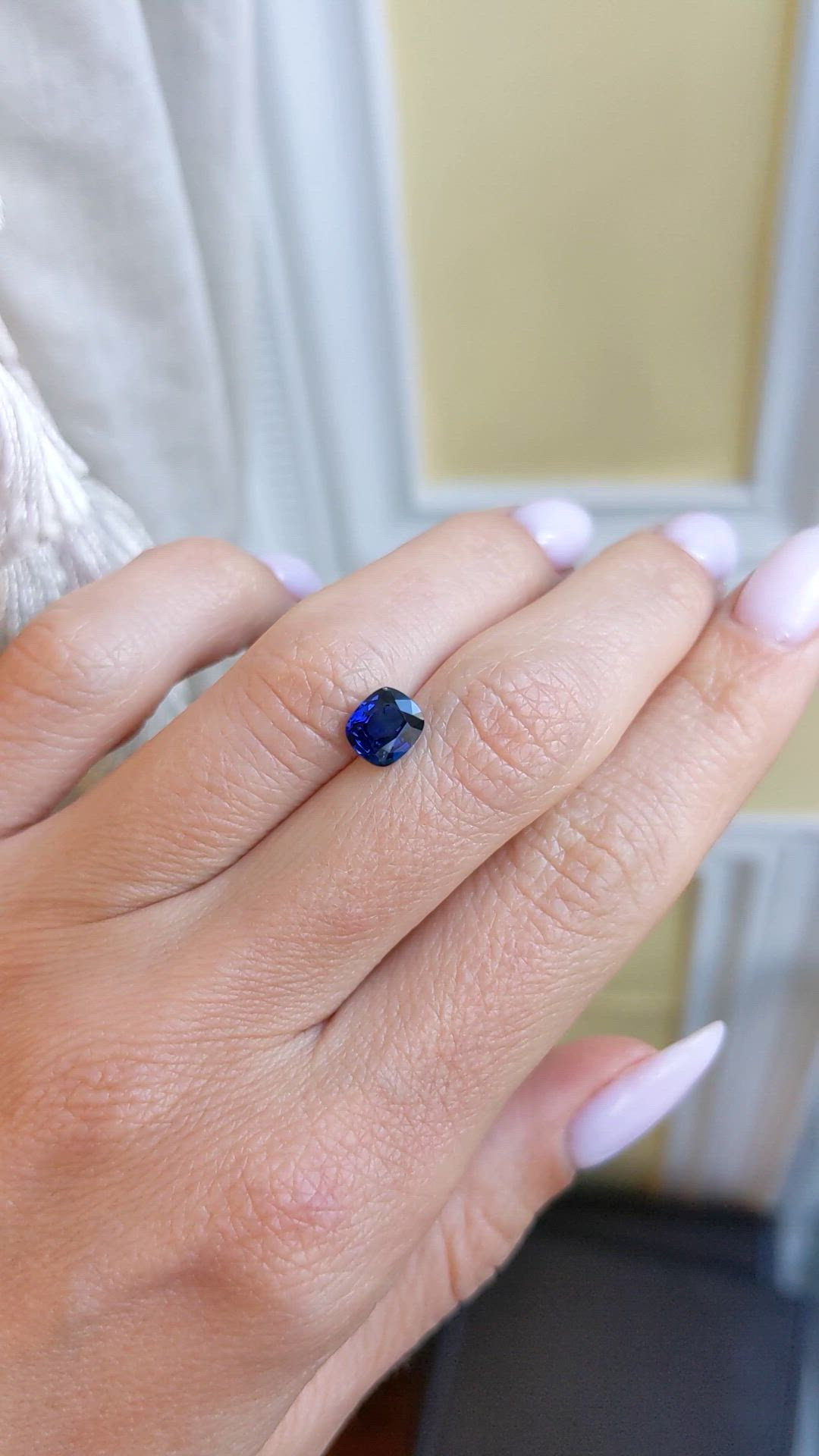 1.26 Ct. Blue Sapphire from Ceylon (Sri Lanka) Size Video