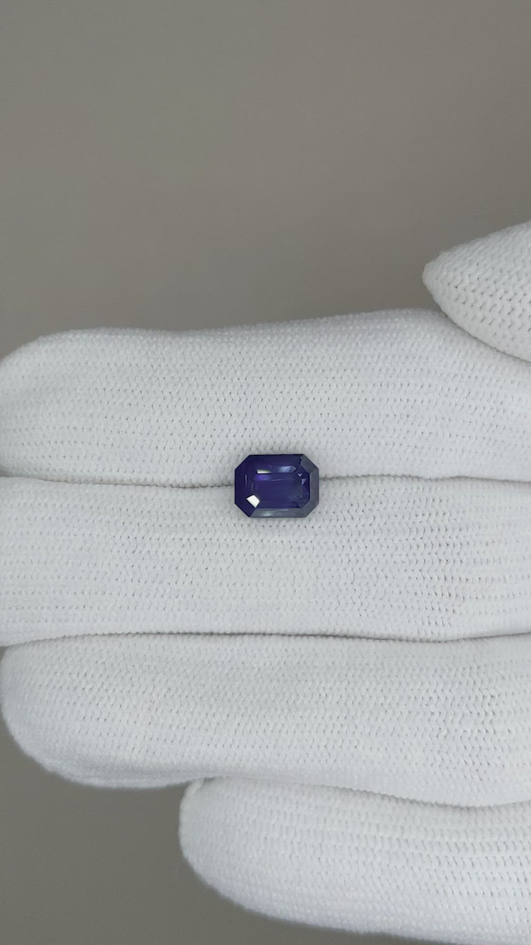 2.14 Ct. Blue Sapphire from Ceylon (Sri Lanka) Size Video