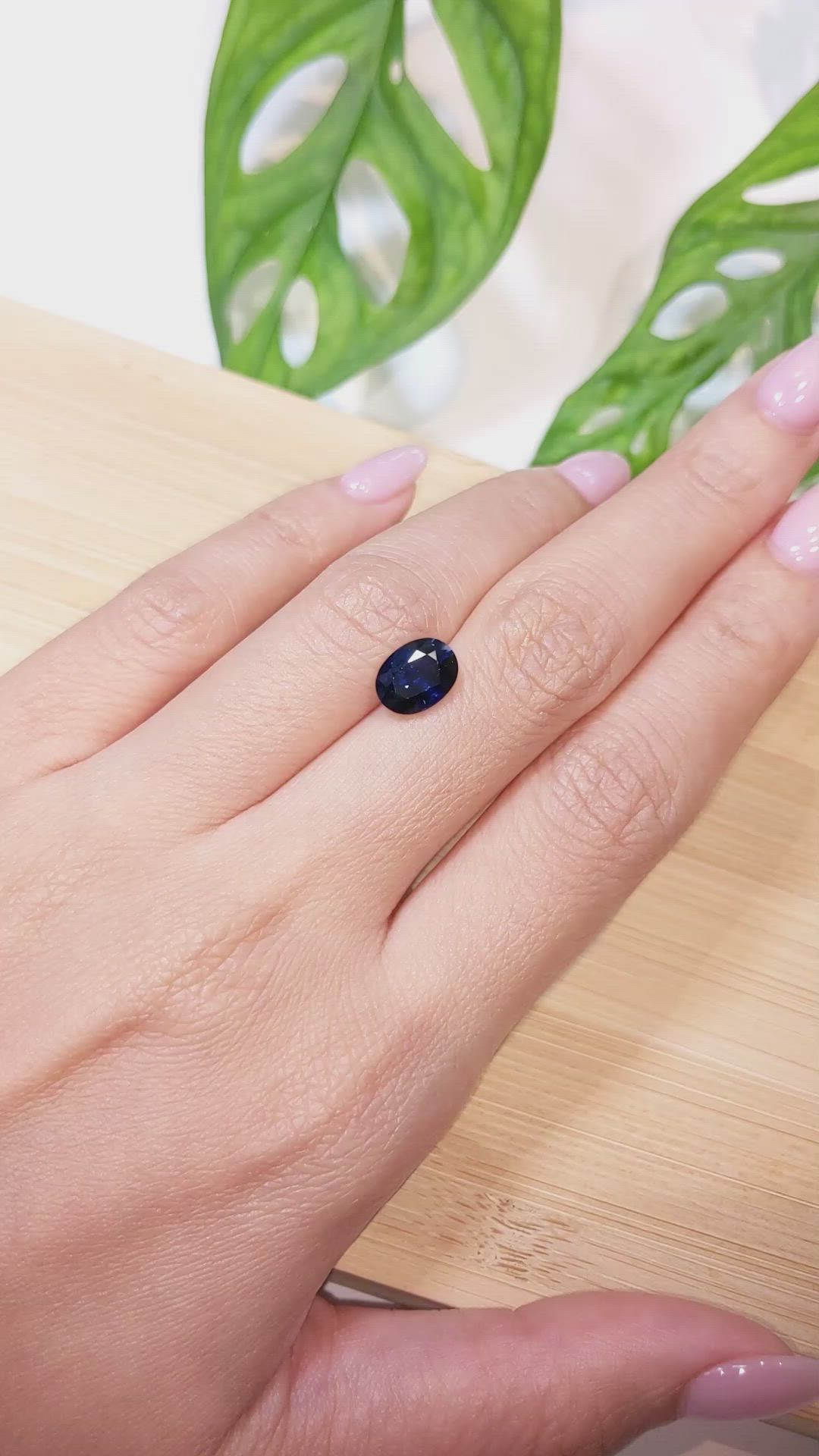 2.64 Ct. Blue Sapphire from Ceylon (Sri Lanka) Size Video