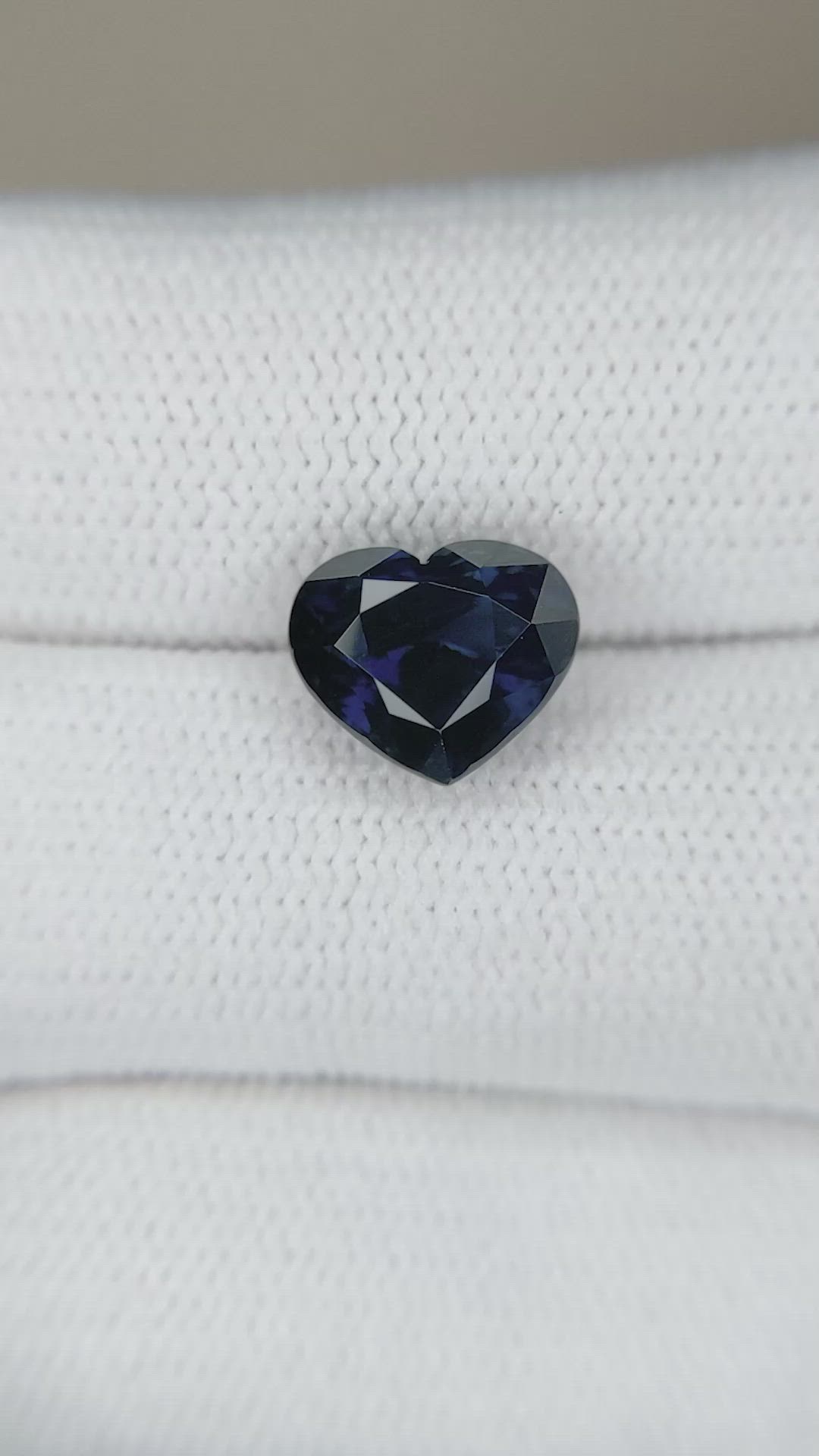 3.10 Ct. Blue Sapphire from Madagascar Size Video