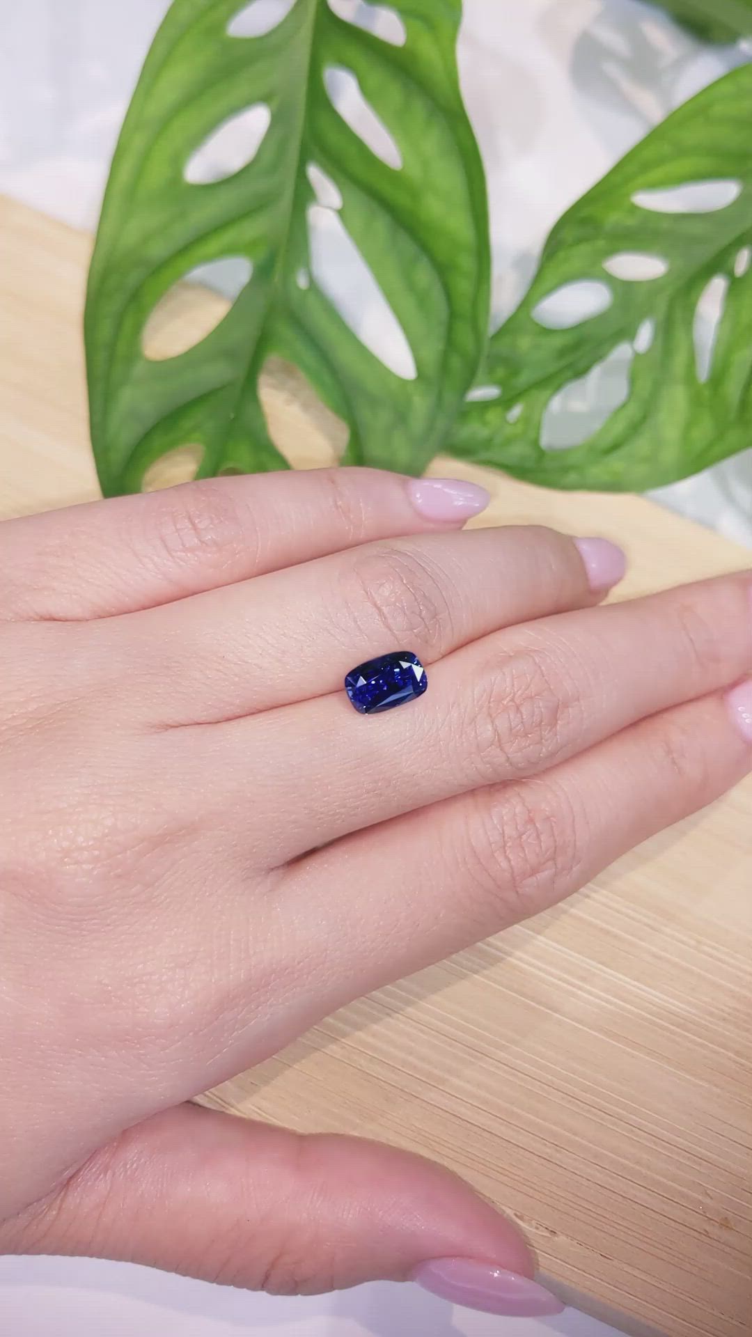 3.08 Ct. Blue Sapphire from Ceylon (Sri Lanka) Size Video