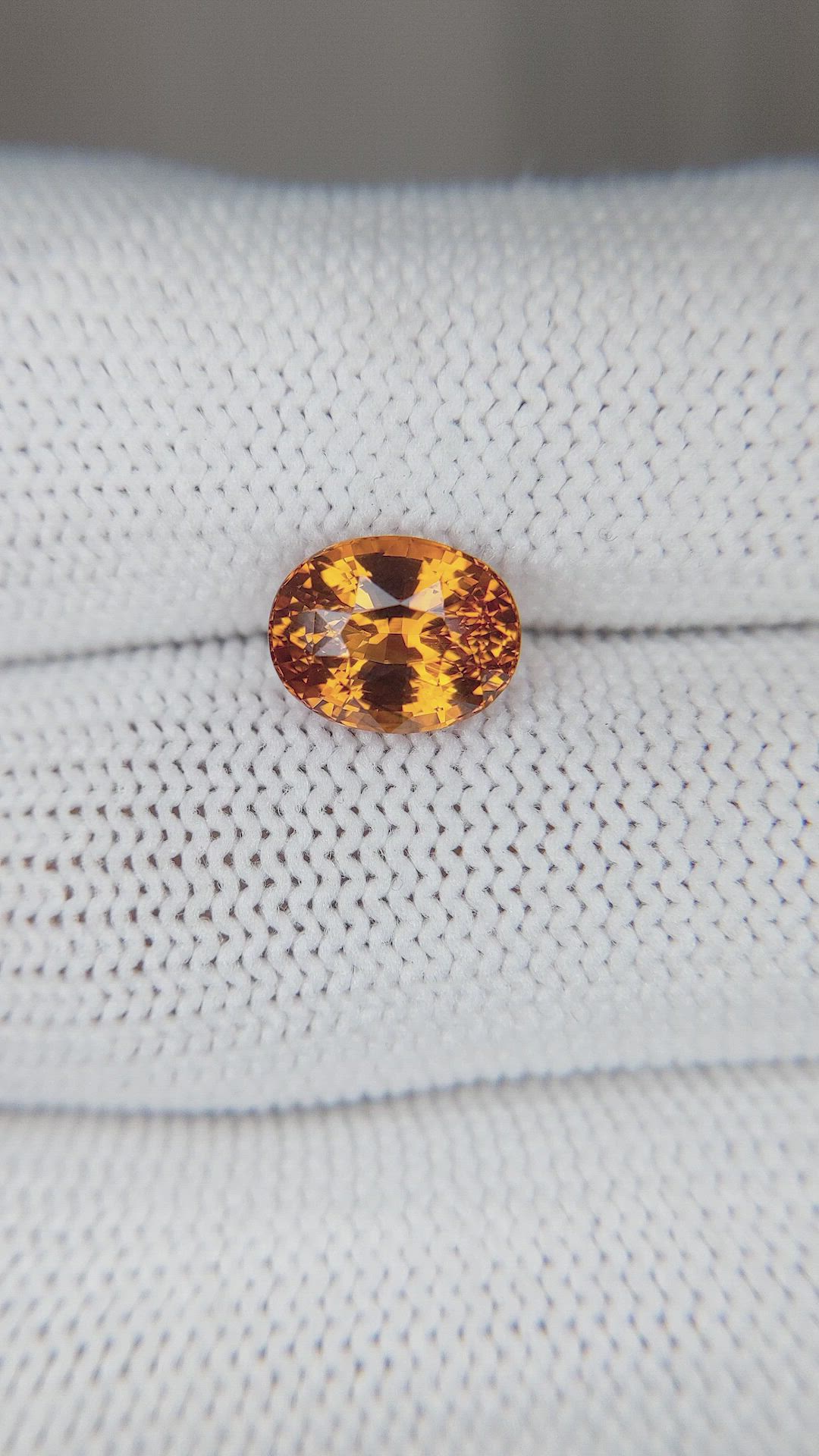 2.67 Ct. Orange Sapphire from Ceylon (Sri Lanka) Size Video