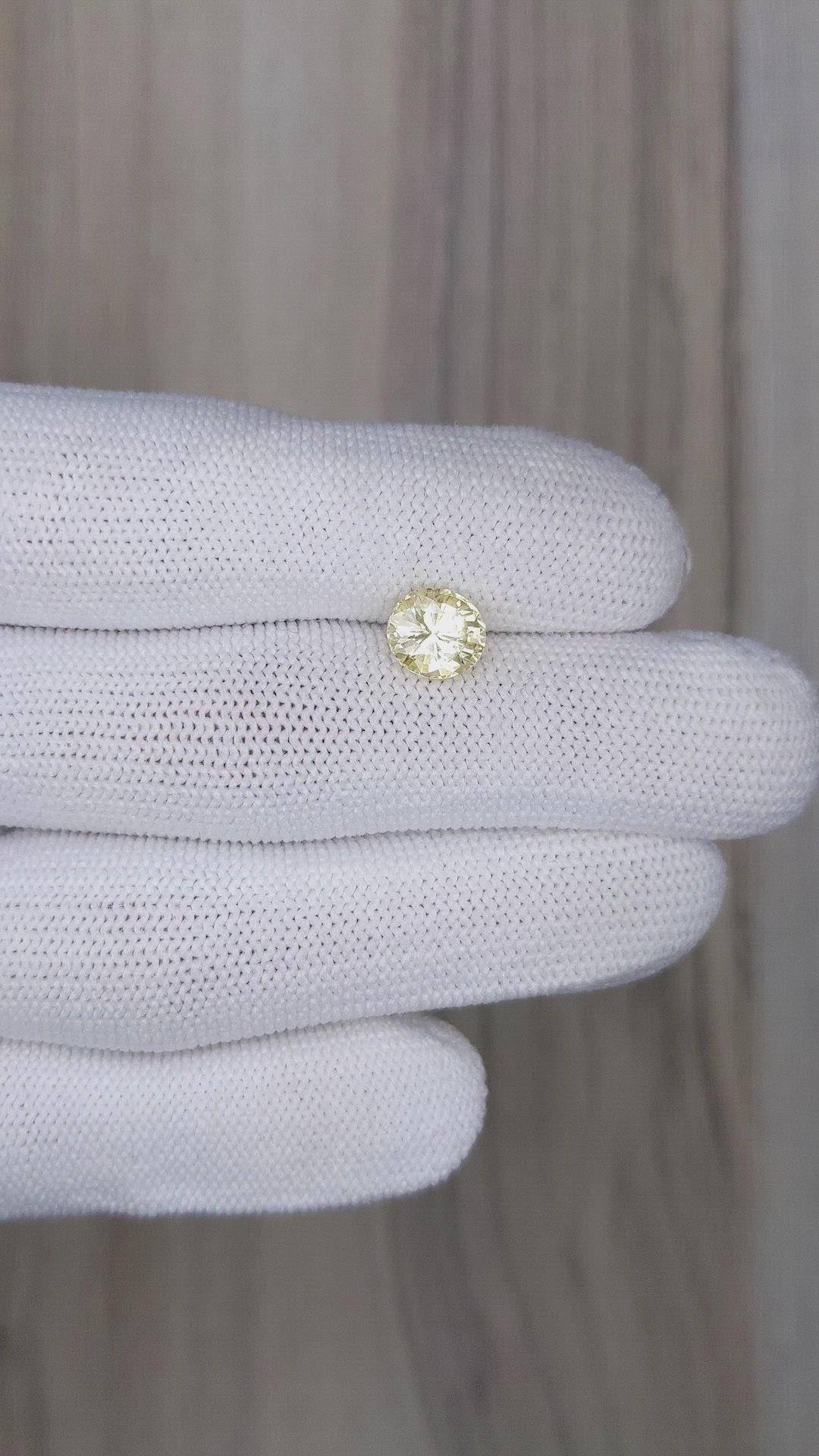2.03 Ct. Greenish Yellow Sapphire from Ceylon (Sri Lanka) Size Video