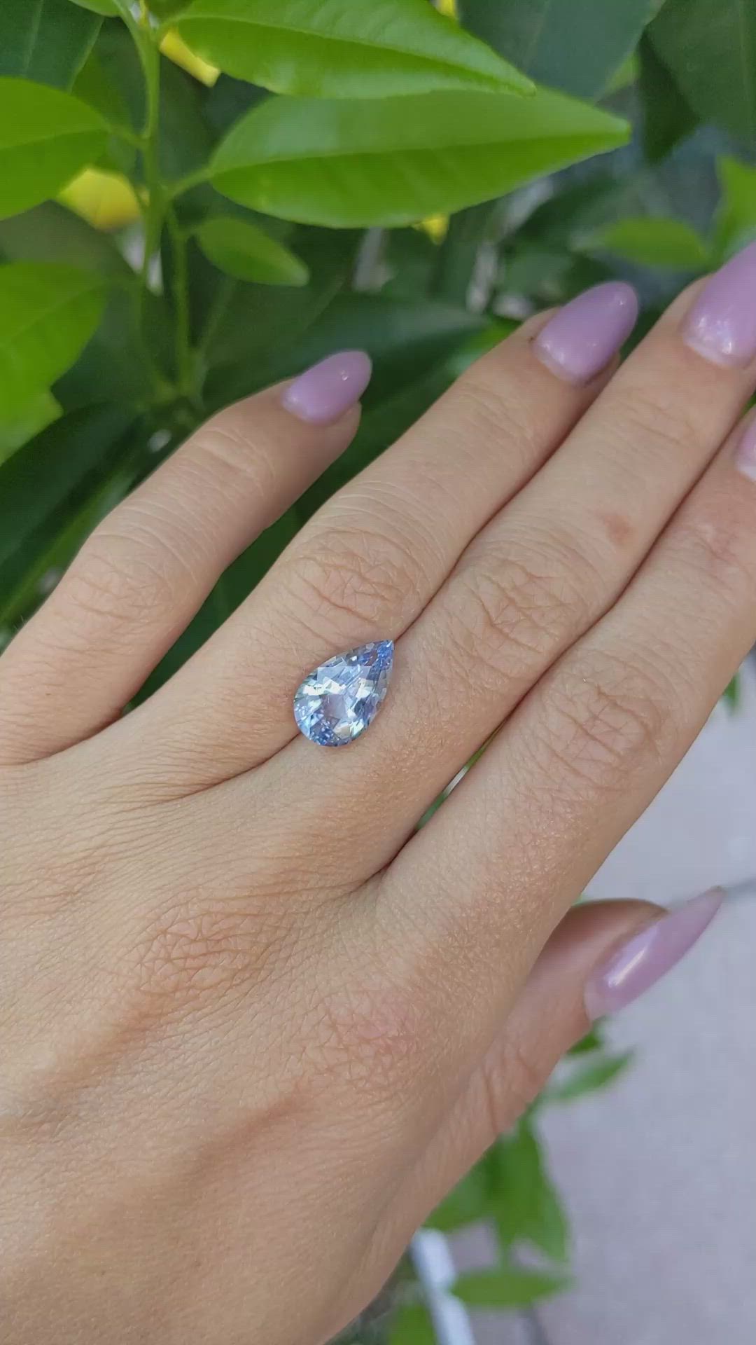 3.52 Ct. Blue Sapphire from Ceylon (Sri Lanka) Size Video