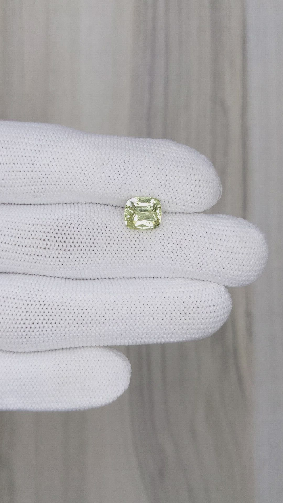 3.01 Ct. Green Sapphire from Ceylon (Sri Lanka) Size Video