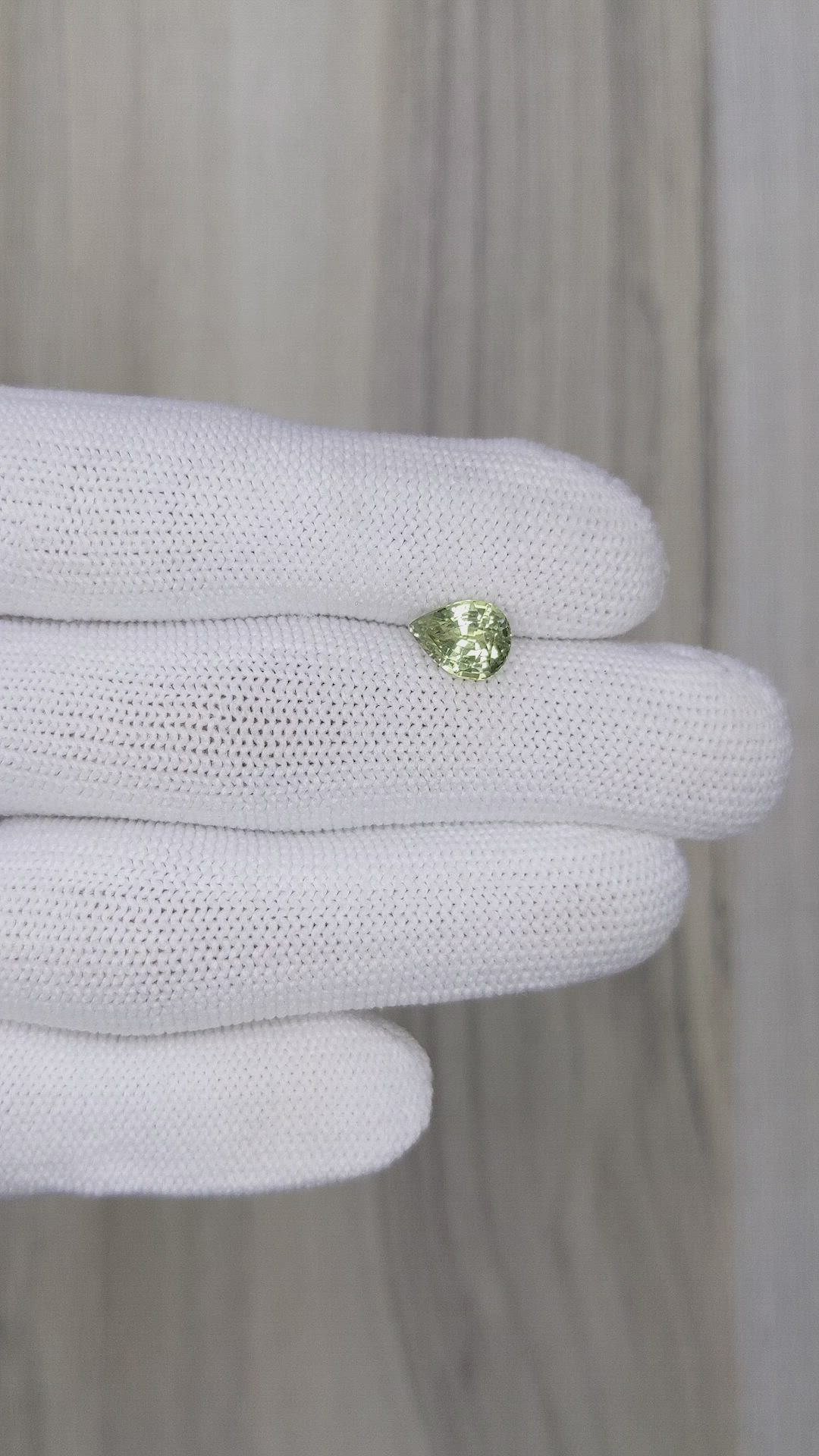 2.11 Ct. Yellowish Green Sapphire from Ceylon (Sri Lanka) Size Video