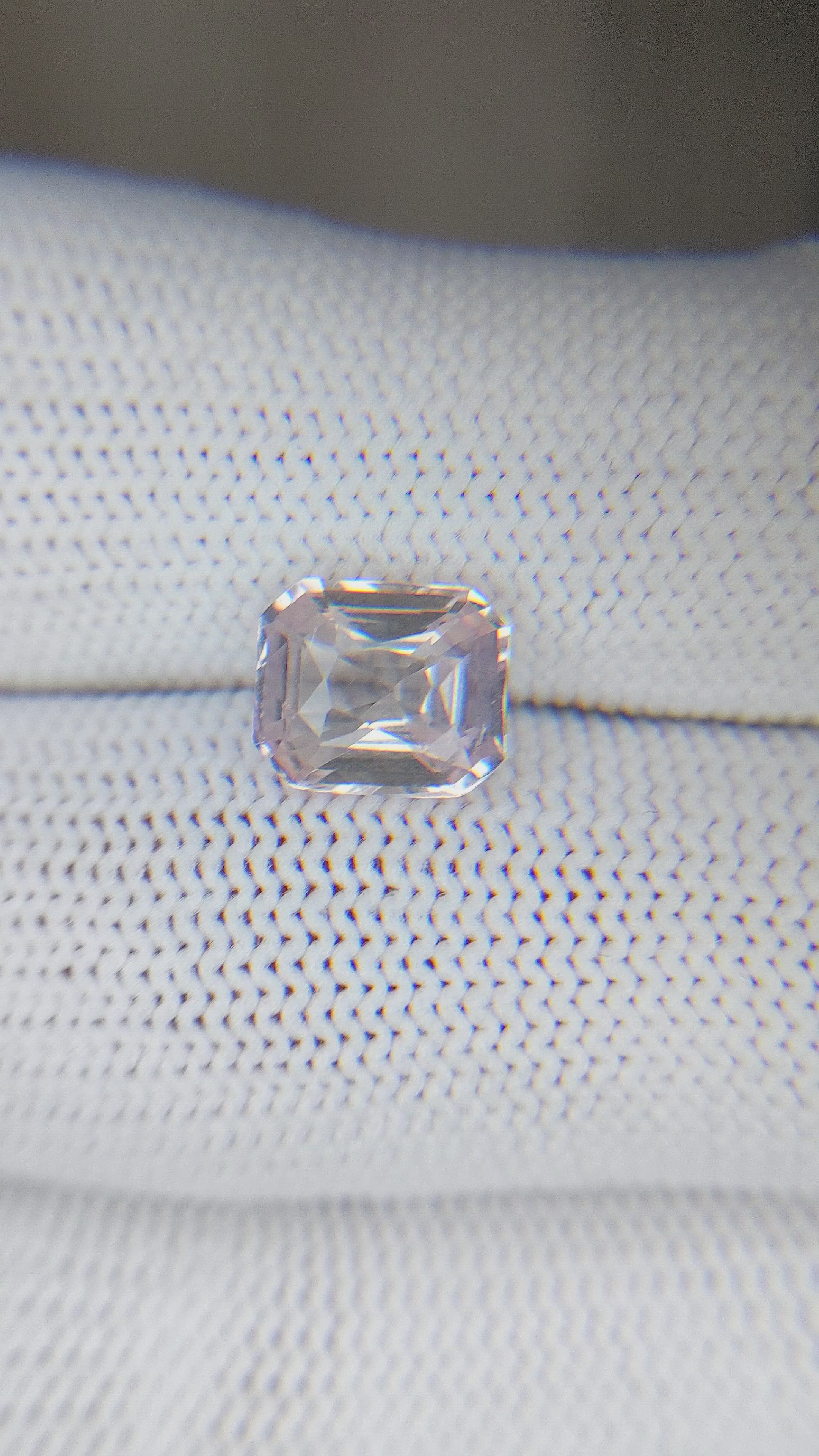 2.52 Ct. Pink Sapphire from Ceylon (Sri Lanka) Size Video