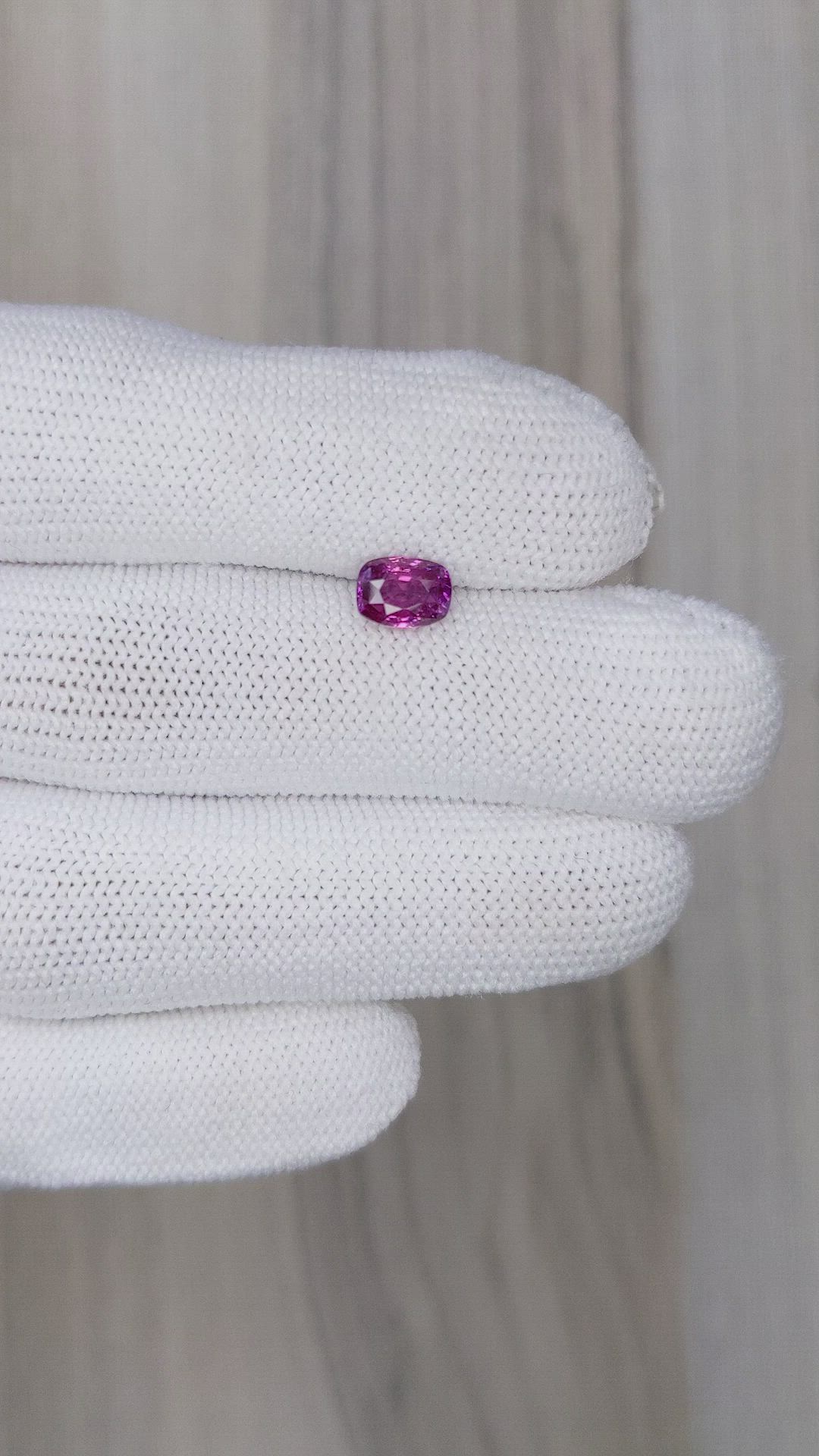 1.17 Ct. Purplish Pink Sapphire from Ceylon (Sri Lanka) Size Video