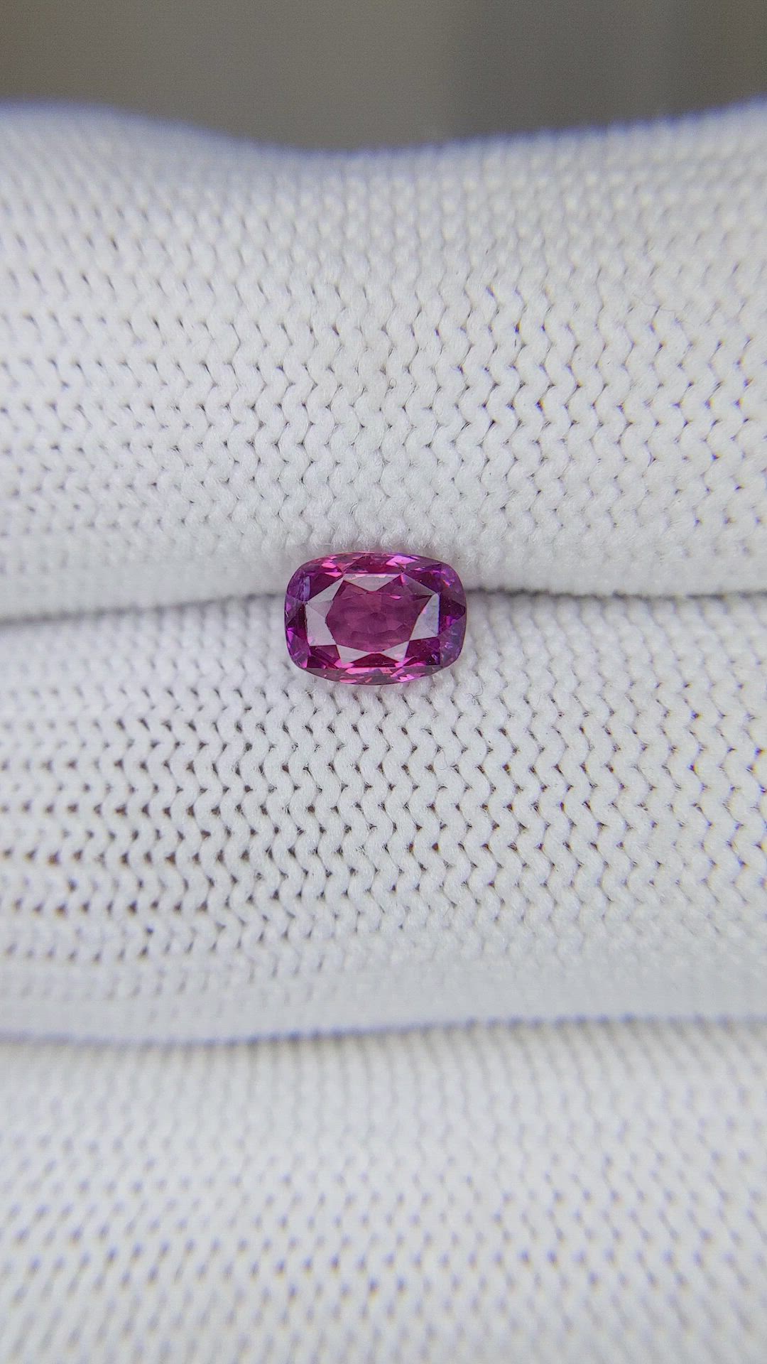 1.17 Ct. Purplish Pink Sapphire from Ceylon (Sri Lanka) Size Video