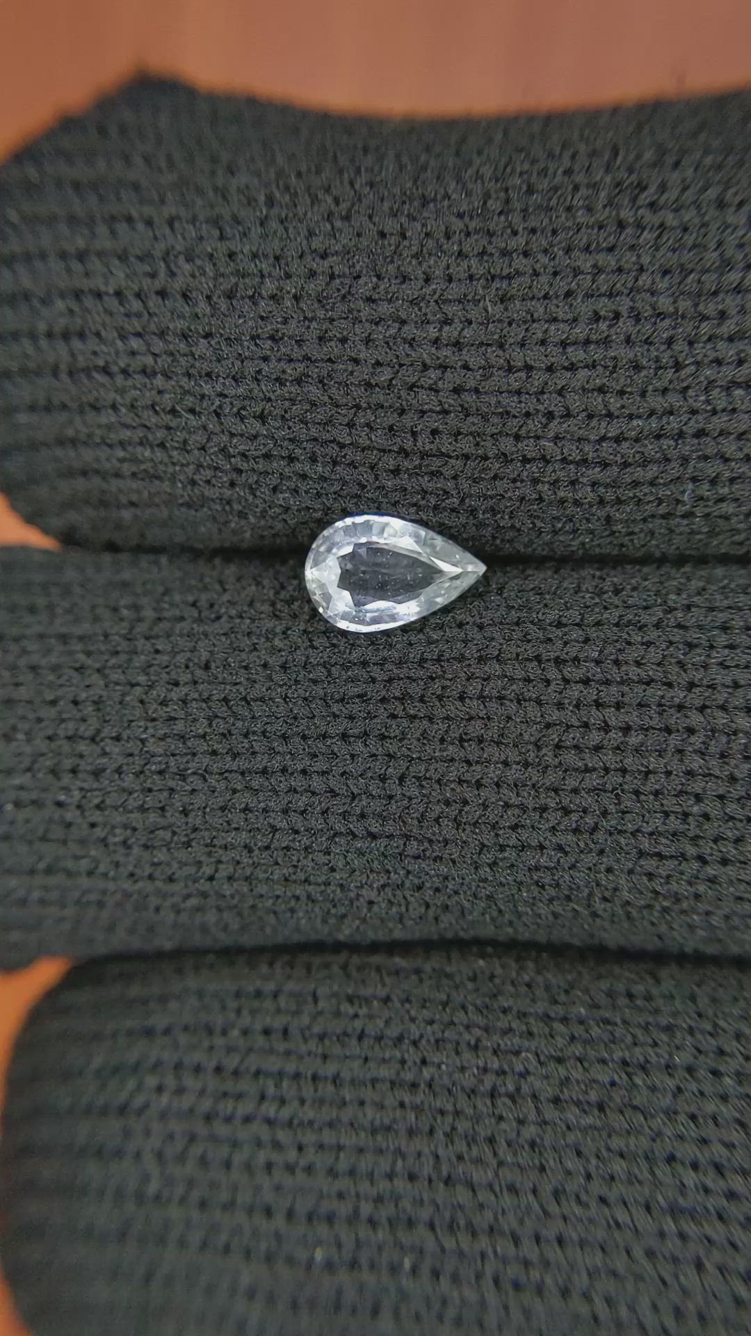 0.69 Ct. White Sapphire from Ceylon (Sri Lanka) Size Video