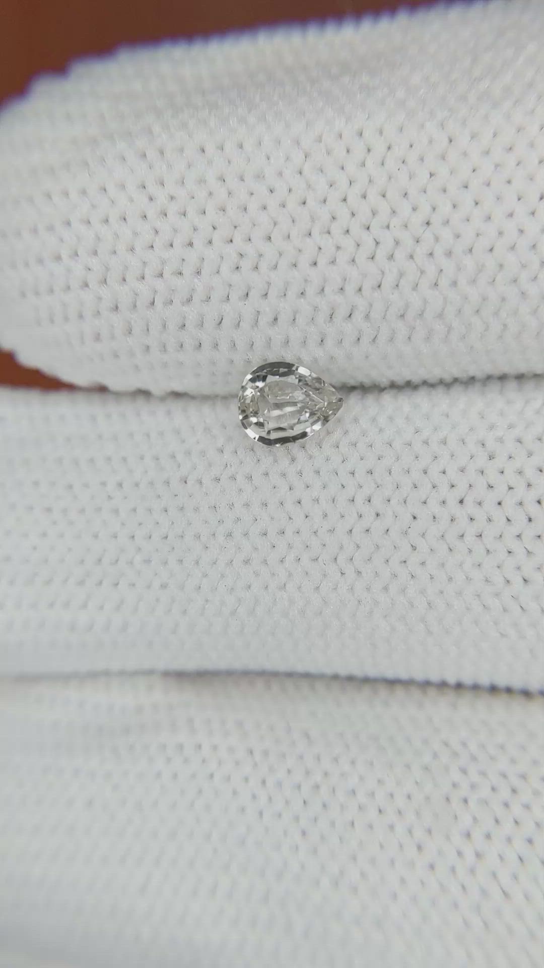0.47 Ct. Green Sapphire from Ceylon (Sri Lanka) Size Video