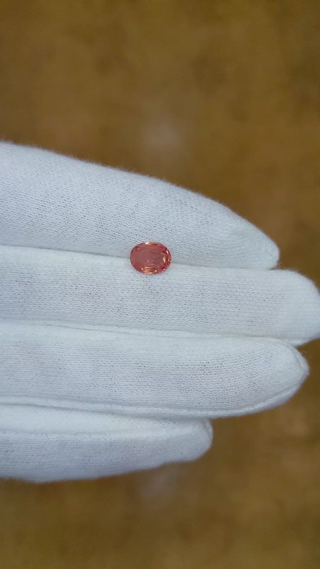 1.13 Ct. Padparadscha Sapphire from Ceylon (Sri Lanka) Size Video