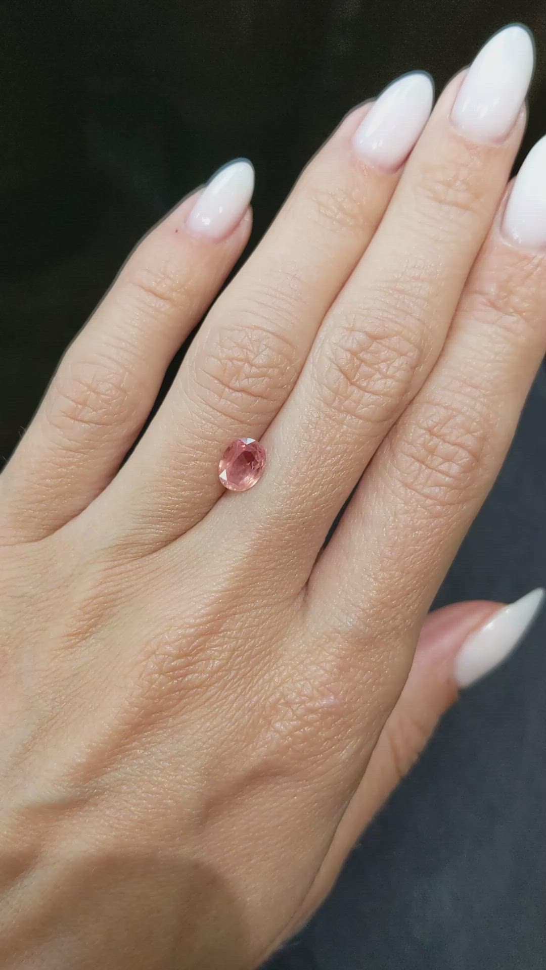 1.13 Ct. Padparadscha Sapphire from Ceylon (Sri Lanka) Size Video