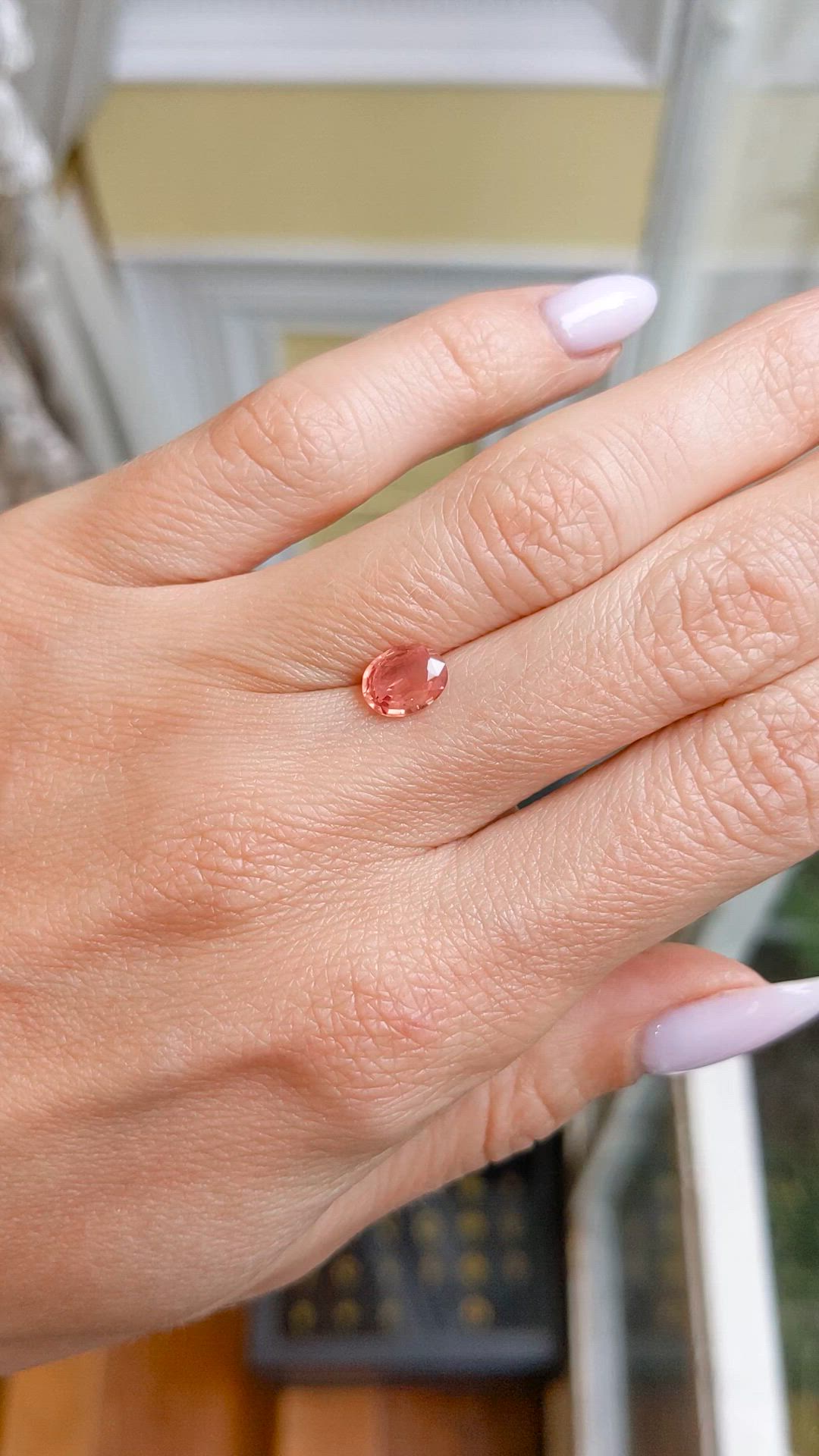 1.13 Ct. Padparadscha Sapphire from Ceylon (Sri Lanka) Size Video