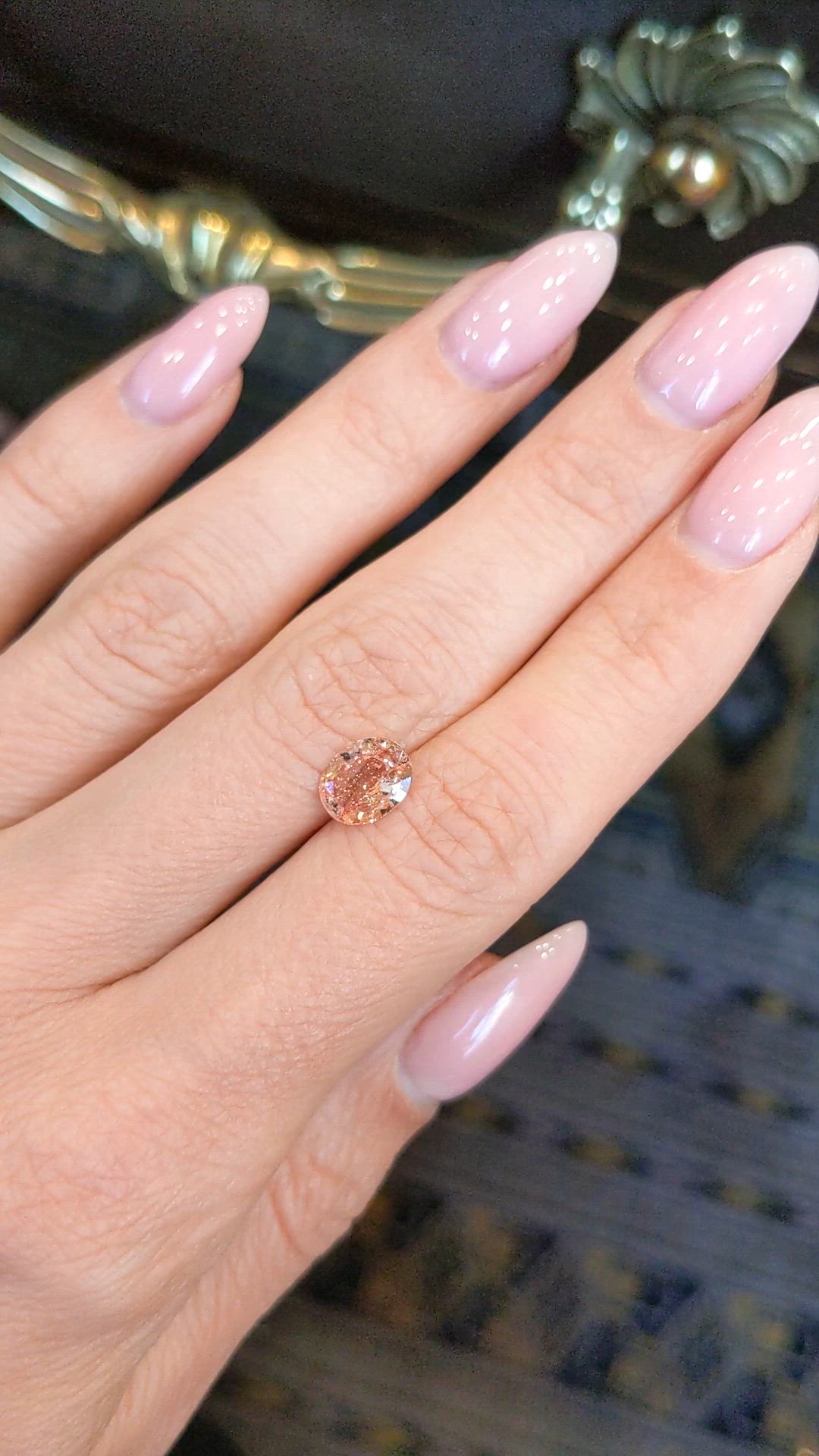 1.32 Ct. Padparadscha Sapphire from Ceylon (Sri Lanka) Size Video