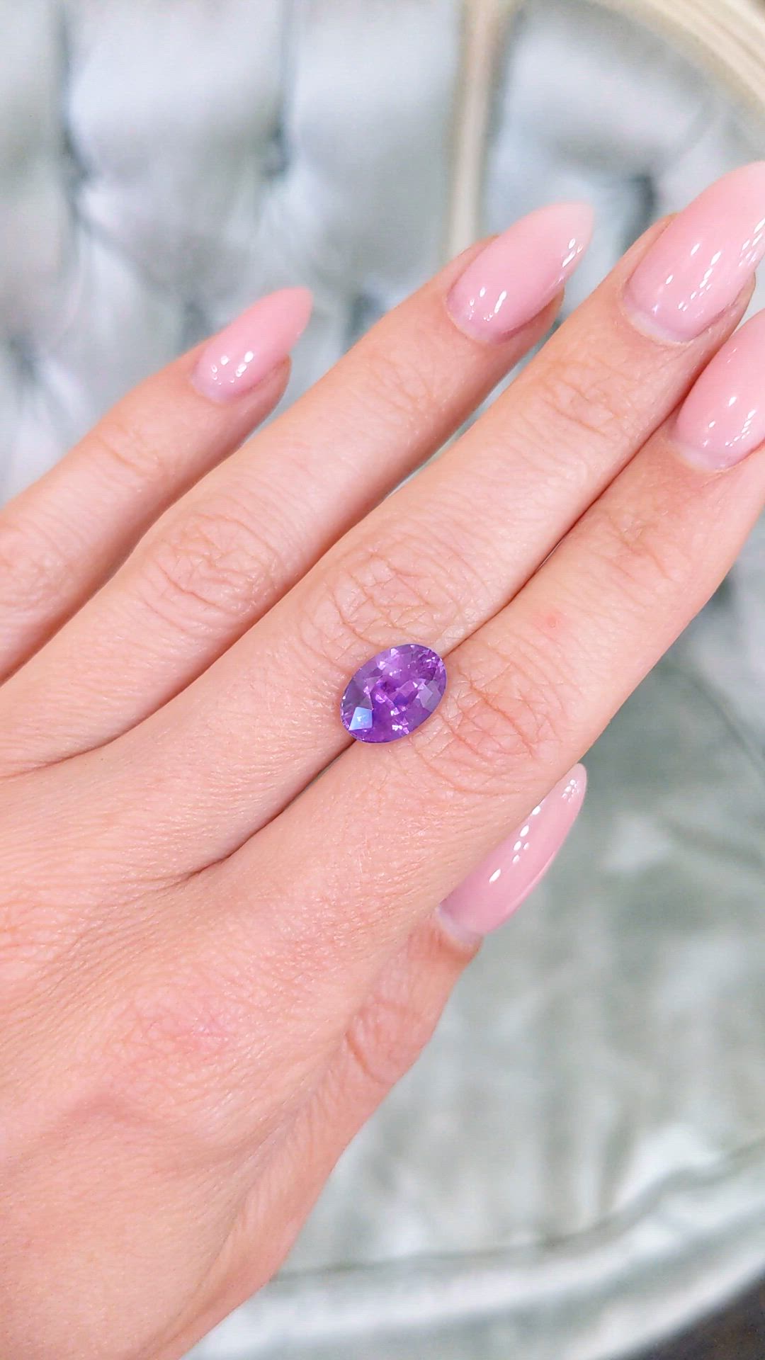 4.10 Ct. Sapphire from Ceylon (Sri Lanka) Size Video