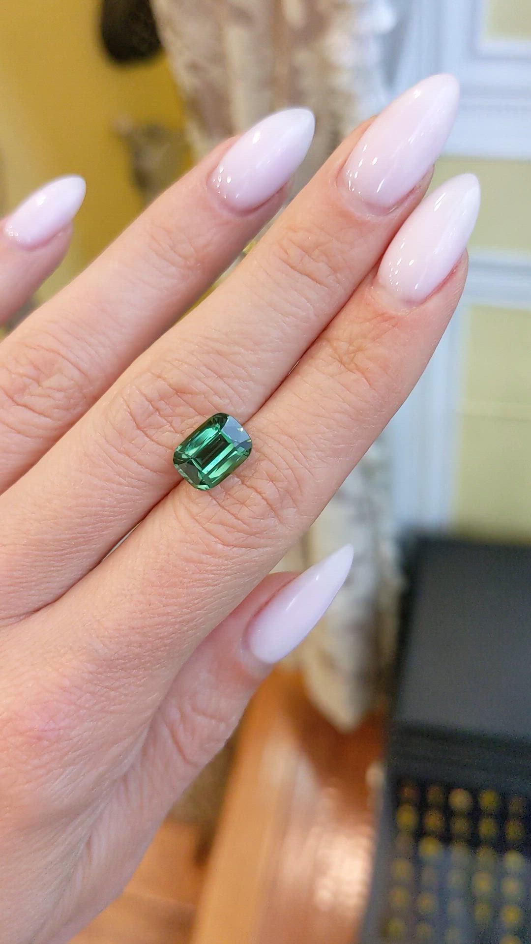 3.03 Ct. Green Sapphire from Ceylon (Sri Lanka) Size Video